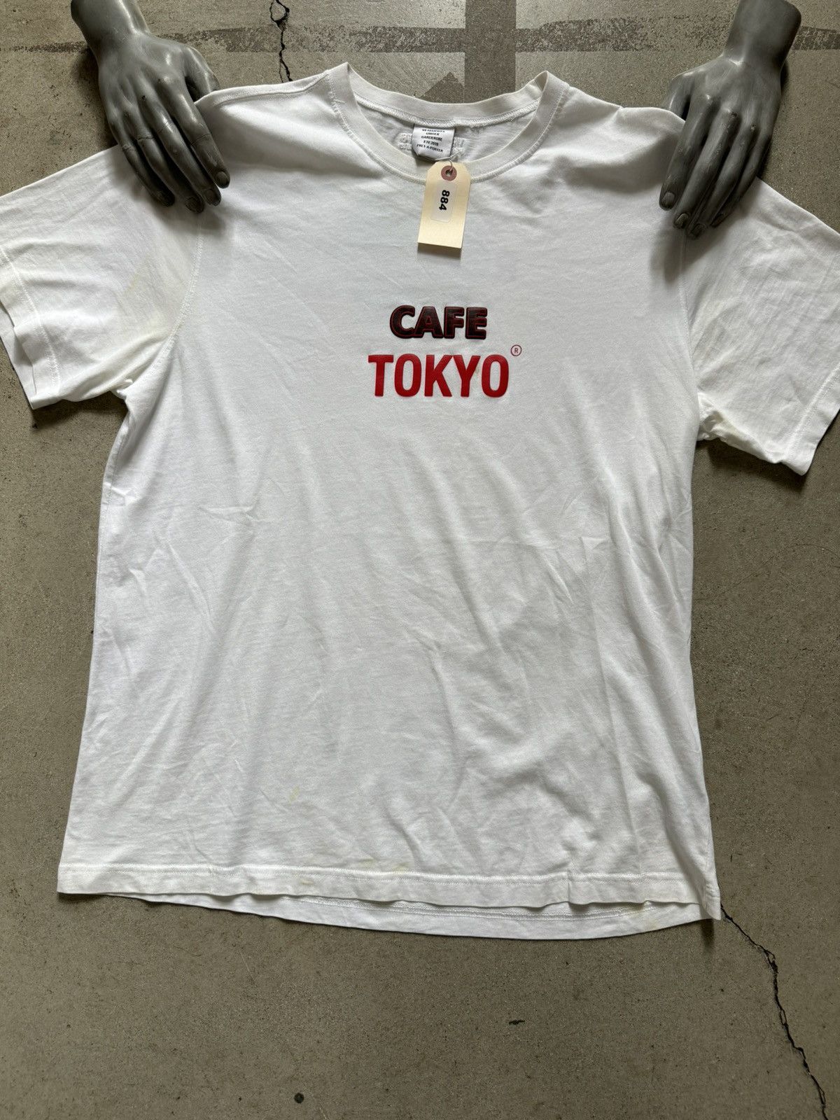 image of Vetements Hard Rock Cafe Tokyo Reykjavik Parody Shirt in White, Men's (Size XL)