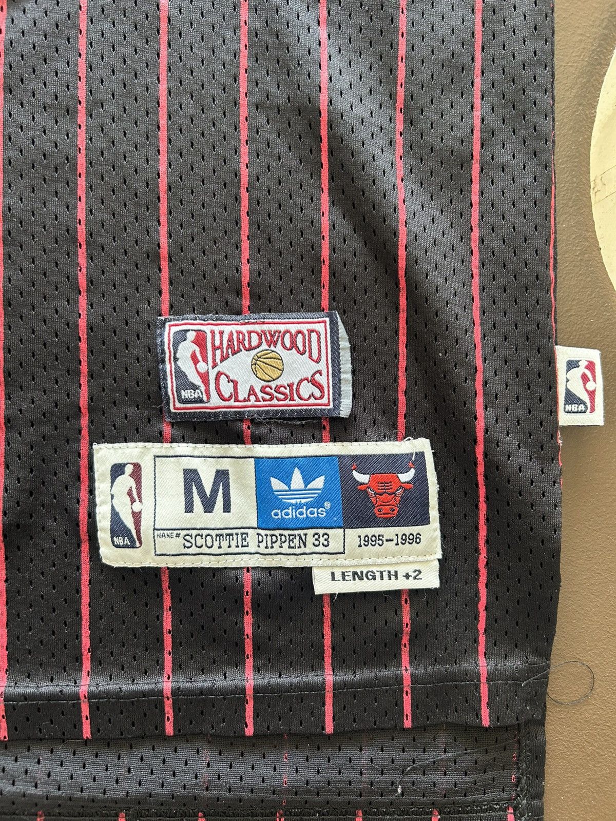 NBA Vintage Chicago Bulls Dennis Rodman NBA Basketball Jersey Size US M / EU 48-50 / 2 - 3 Thumbnail