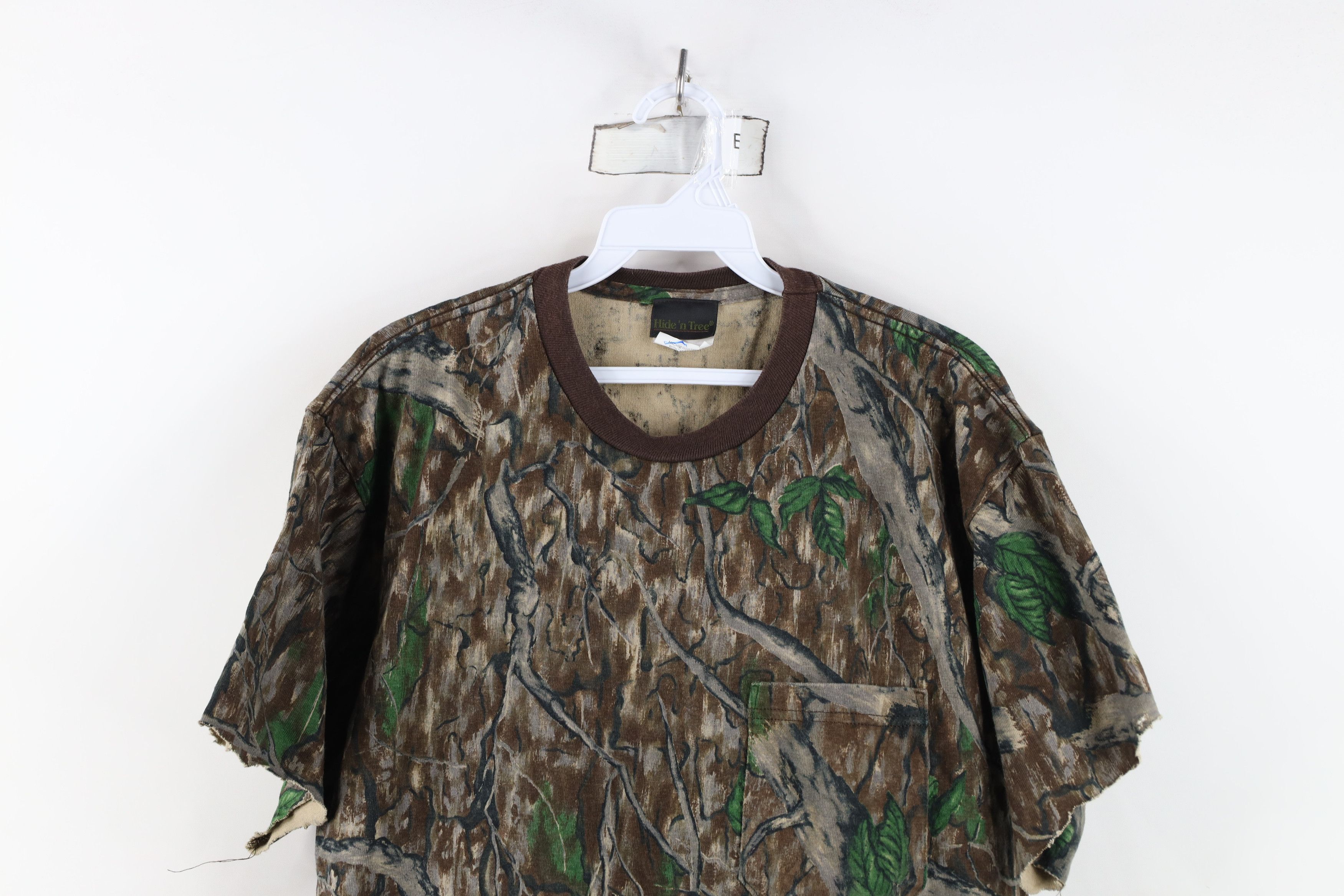 Vintage Vintage 90s Streetwear Cut Off Camouflage Pocket T-Shirt USA Size US L / EU 52-54 / 3 - 2 Thumbnail