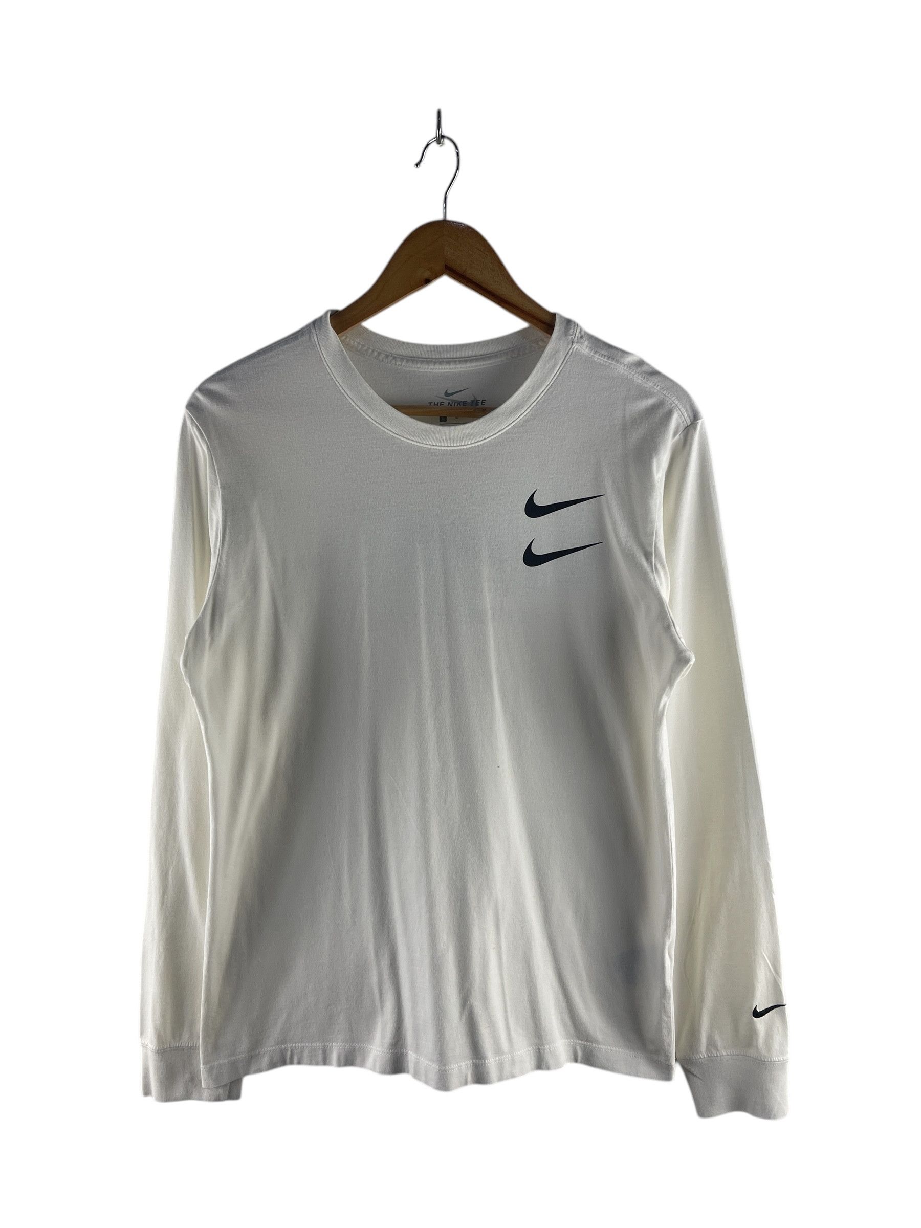 Nike Nike Goddess Of Victory Double Swoosh Shirt Size US S / EU 44-46 / 1 - 2 Thumbnail