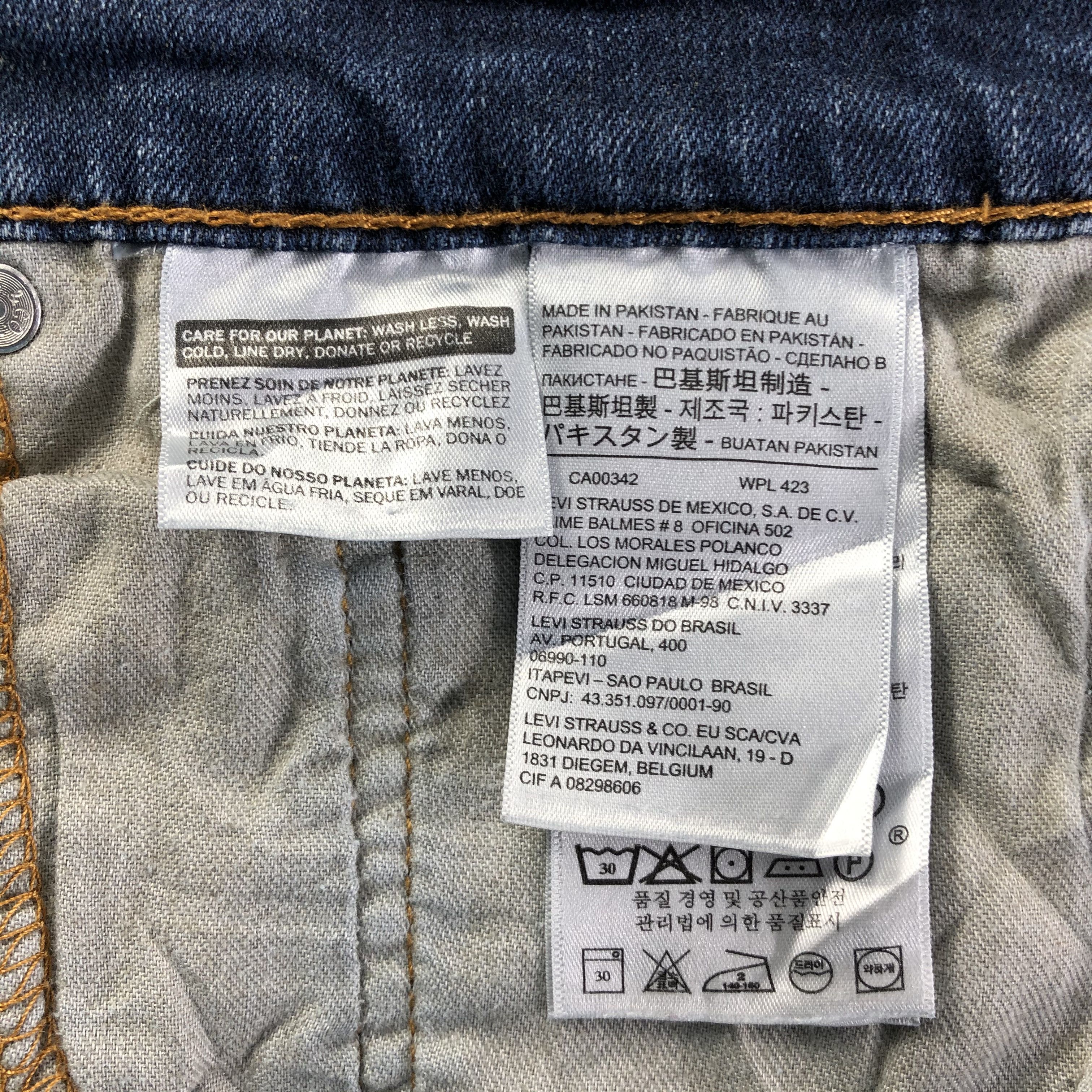Levi's Vintage Blue Wash Levis 559 Jeans-J4347 Size US 44 / EU 60 - 10 Thumbnail