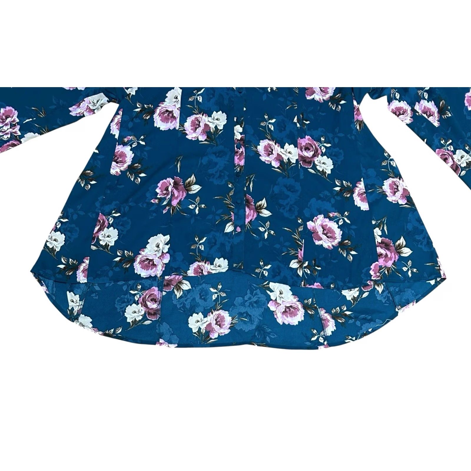 Torrid Torrid Blouse Long Sleeve Floral Fit and Flare Georgette Shirt Women's Sz 1 Blue Pattern Silk-like Polyester Sighted Vintage No Size XS / US 0-2 / IT 36-38 - 5 Thumbnail
