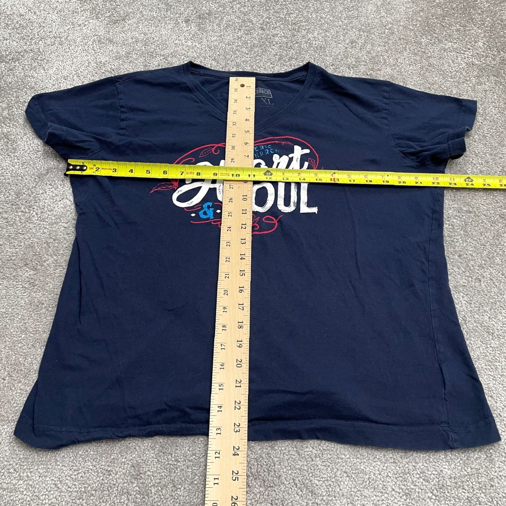 Vintage Eric Church Graphic T-Shirt Womens XL Navy Blue V-Neck Short Sleeve Band Tee Size XL / US 12-14 / IT 48-50 - 6 Thumbnail