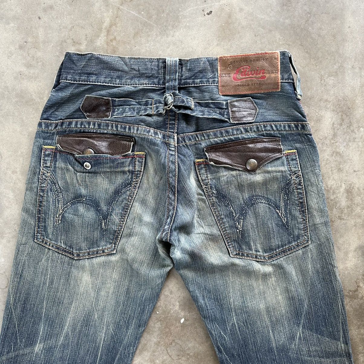 Japanese Brand Vintage Edwin Distressed Faded Rusty Flare Denim Jean Pant Size US 30 / EU 46 - 12 Thumbnail