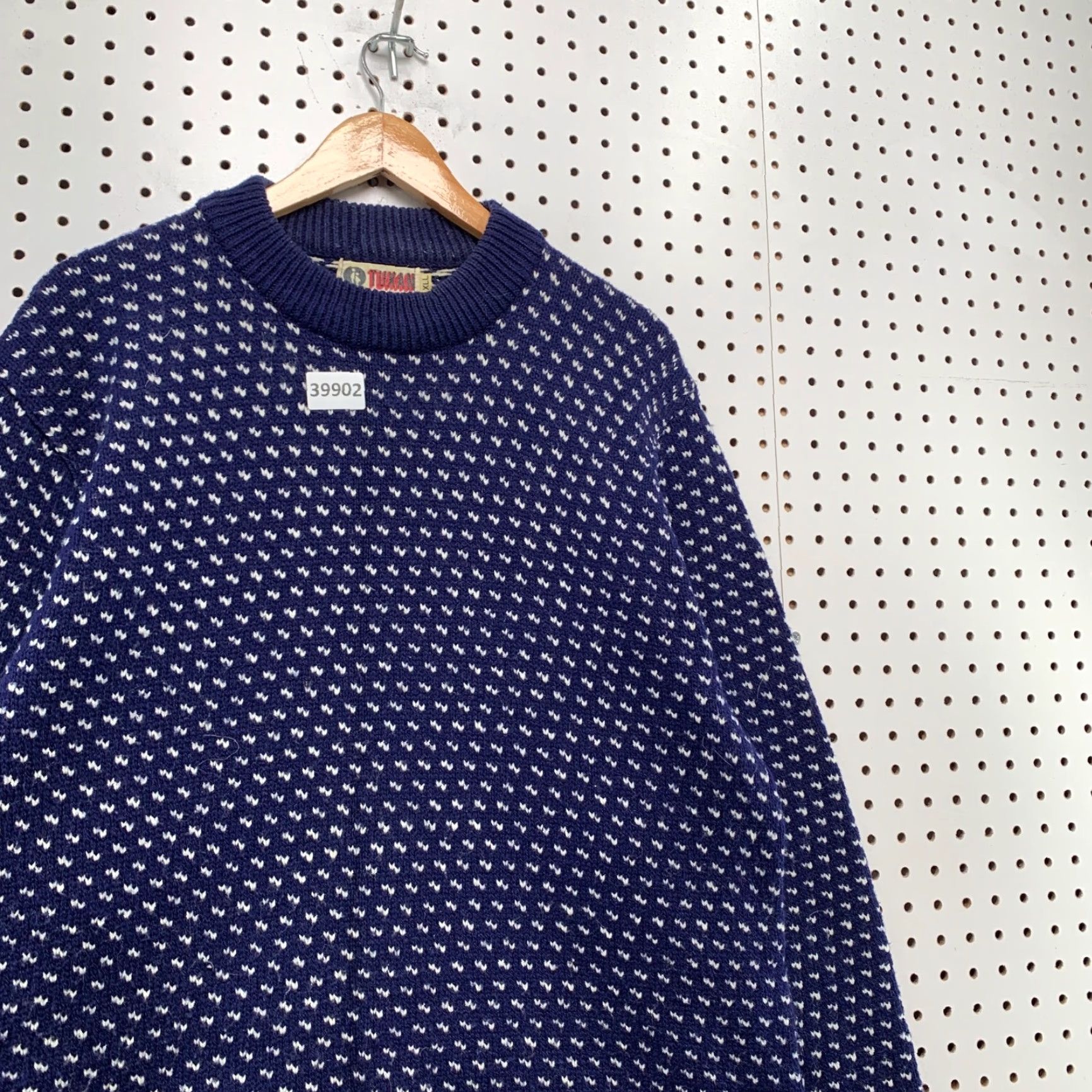 Vintage VINTAGE 90s Tuxan Mens Knit Sweater 2XL Long Sleeve Crew Neck Heavyweight Blue Acrylic Pullover US Made Size US XXL / EU 58 / 5 - 7 Thumbnail