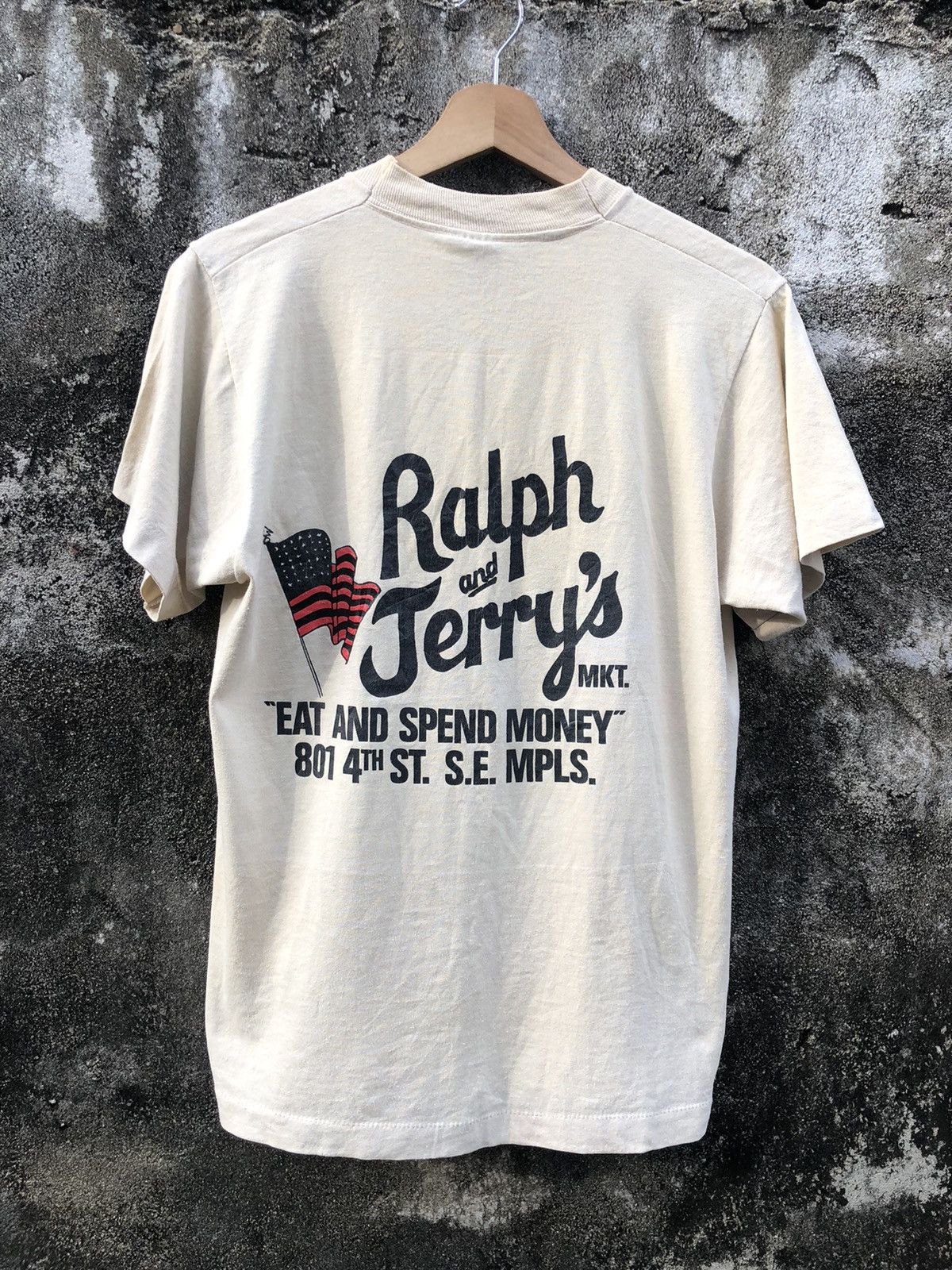 Other × Vintage Vintage 90s Ralph and Jerry's Tshirt Size US M / EU 48-50 / 2 - 2 Thumbnail