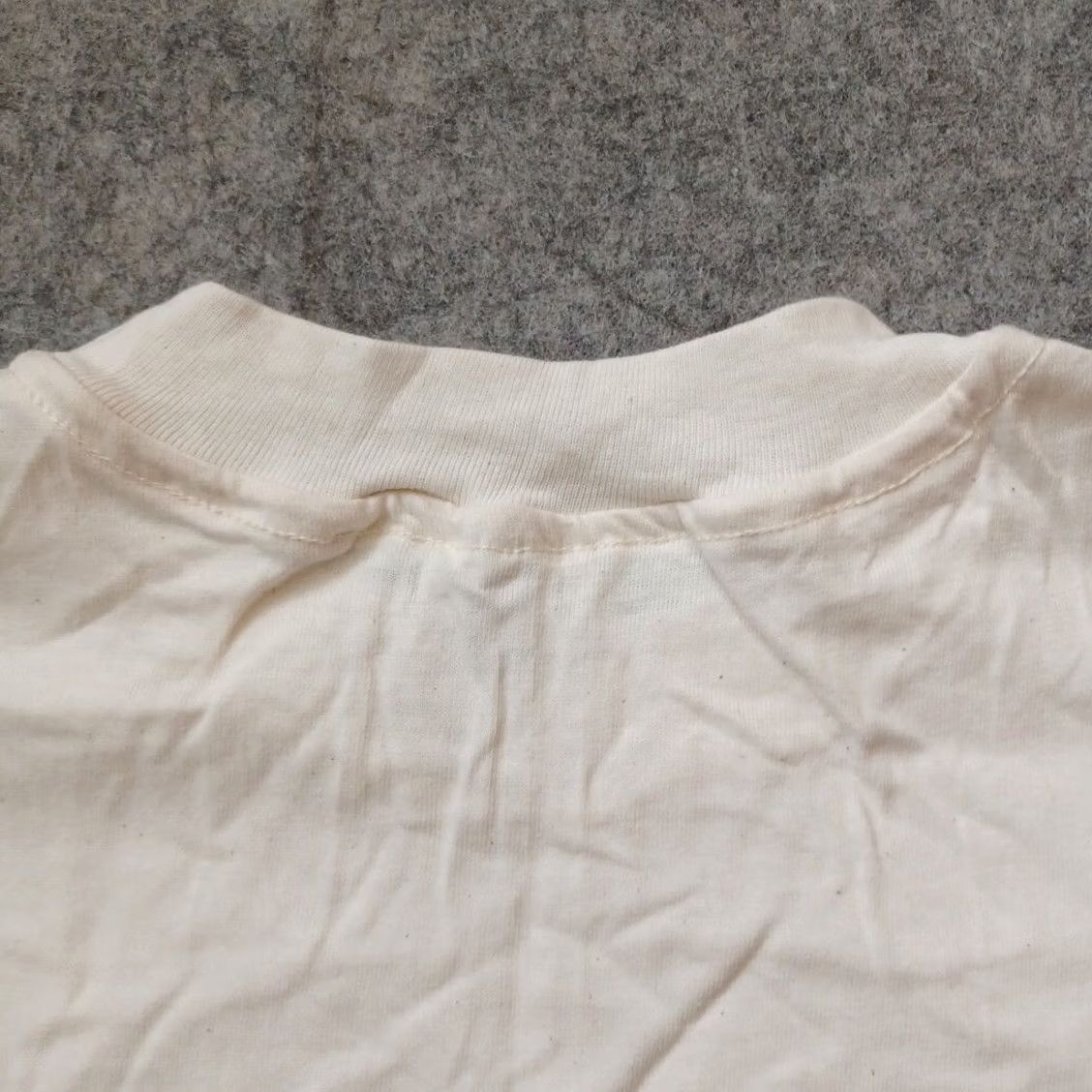 Hanes VINTAGE Hanes Beefy-T T-Shirt Men XL Ivory Graphic Print Lifeline 1992 Poison Arrow Frog Winterland Productions 1990s Size US XL / EU 56 / 4 - 3 Thumbnail