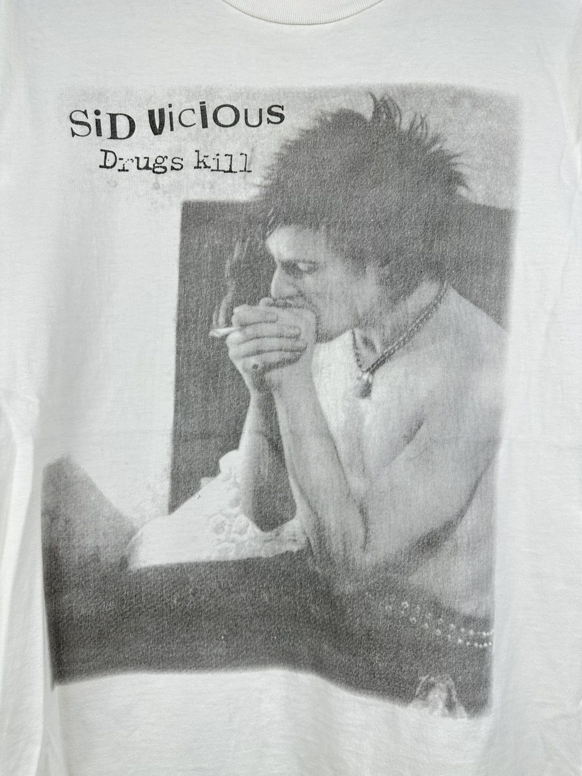 Band Tees Vintage 2000 Sid Vicious Drugs Kill Tee Size US L / EU 52-54 / 3 - 2 Thumbnail