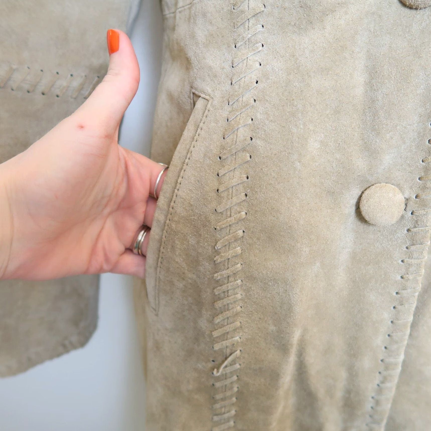 Vintage VINTAGE Me Jane tan suede leather western style jacket coat M Size M / US 6-8 / IT 42-44 - 7 Thumbnail