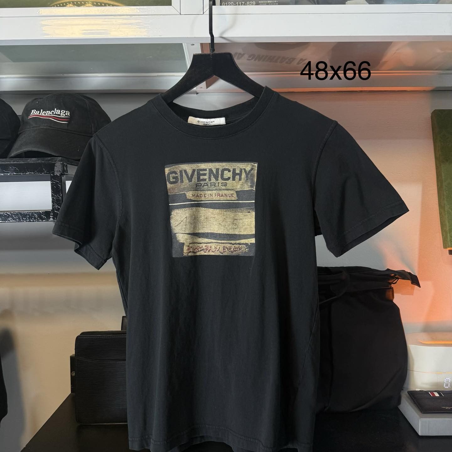 GIVENCHY T SHIRT