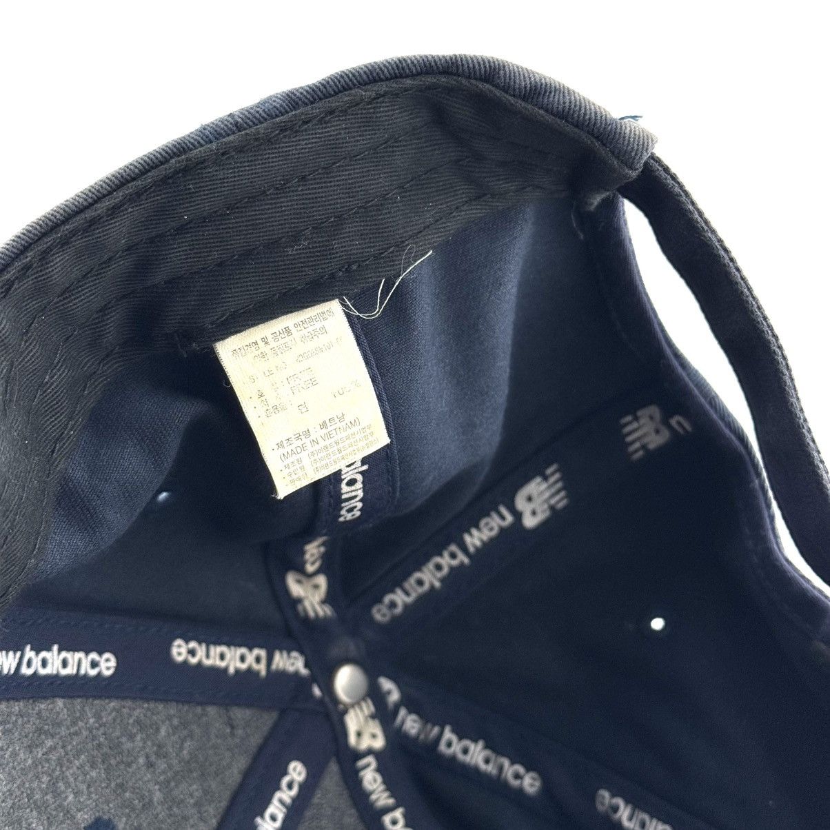 New Balance Vintage New Balance Trashed Cap Size ONE SIZE - 5 Thumbnail