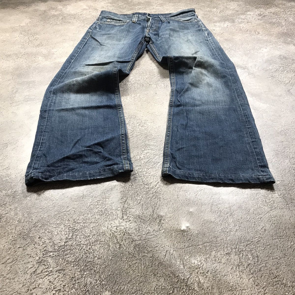 Vintage Vintage 90s Levis Distressed Baggy Jeans Grunge Thrashed 32 Size US 32 / EU 48 - 1 Thumbnail