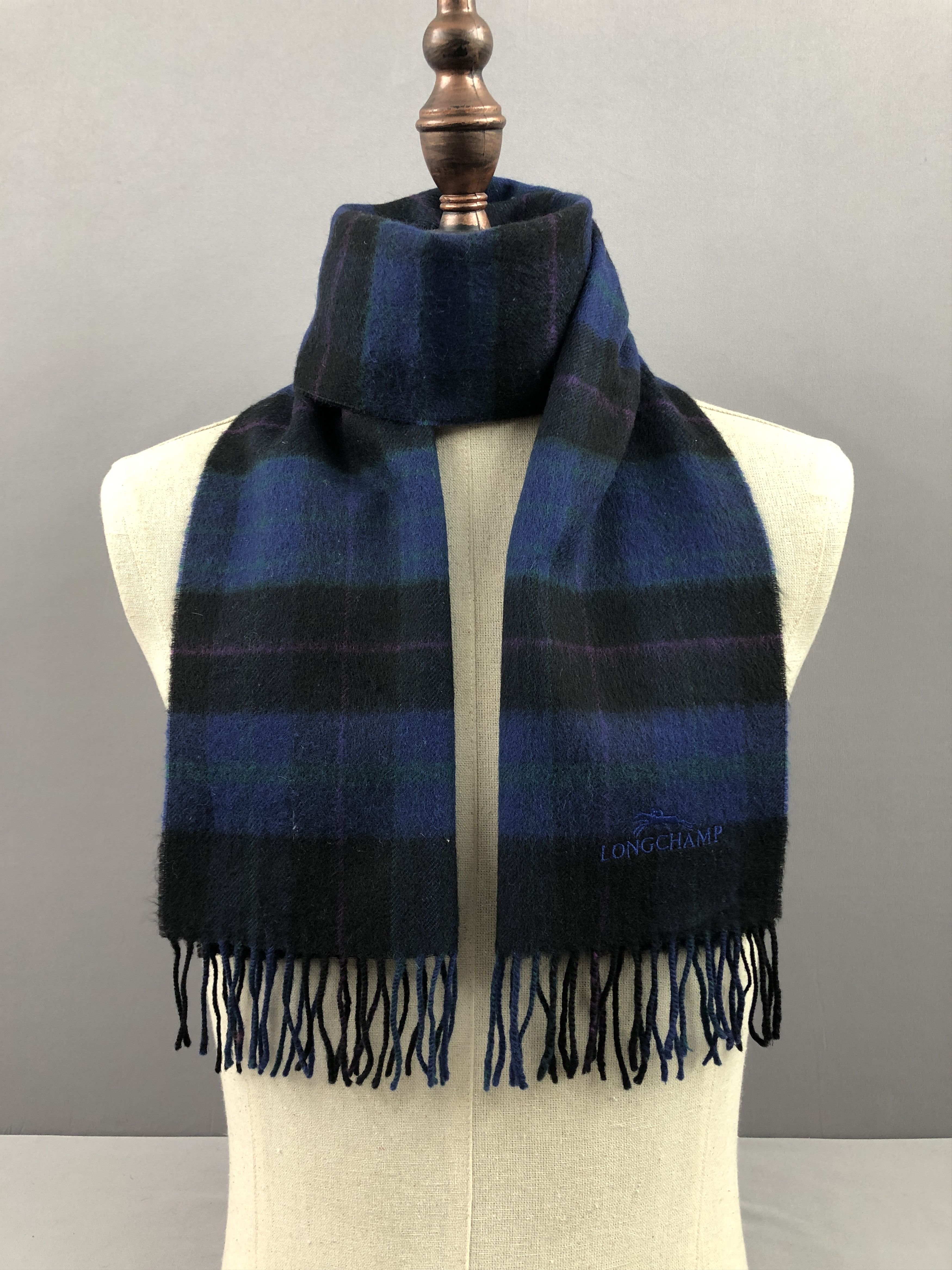 Longchamp Vintage Longchamp Wool Scarf / Muffler / Neckwear - SCF289 Size ONE SIZE - 1 Thumbnail