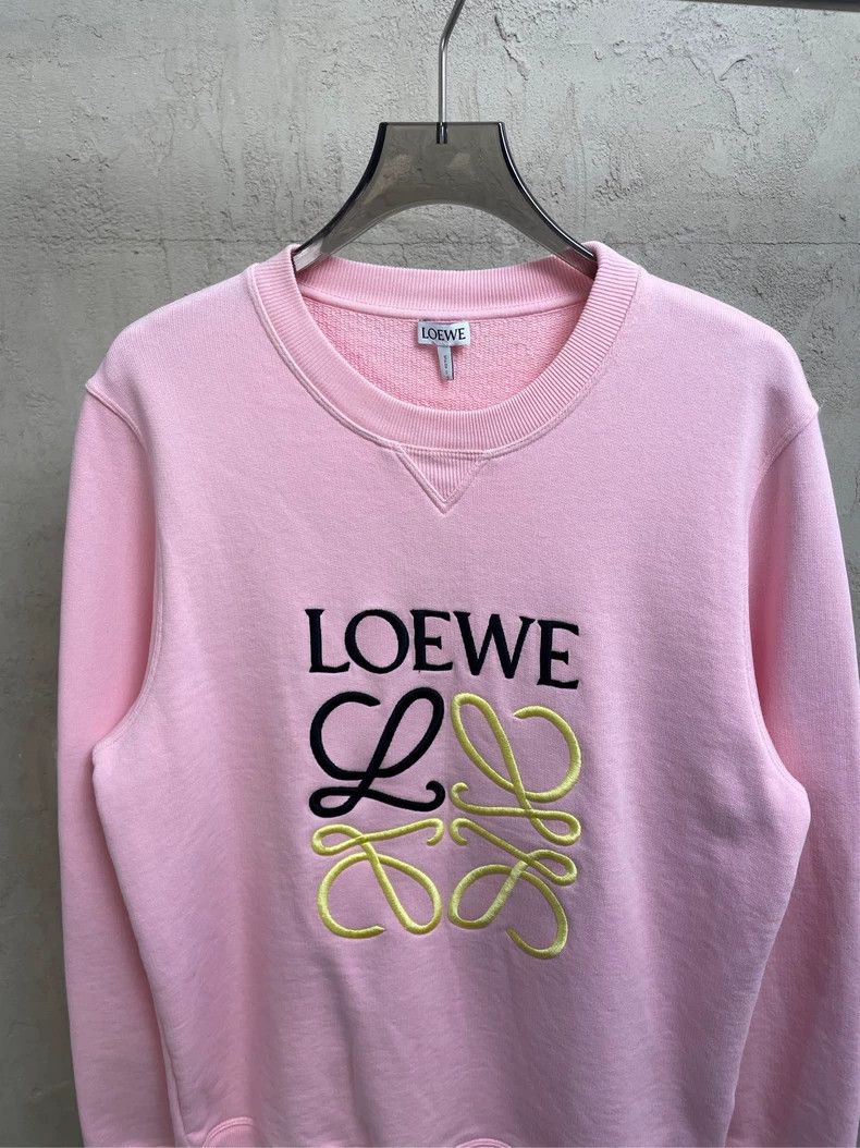Loewe loewe Pink cherry blossom embroidered large logo round-neck Size US S / EU 44-46 / 1 - 3 Thumbnail