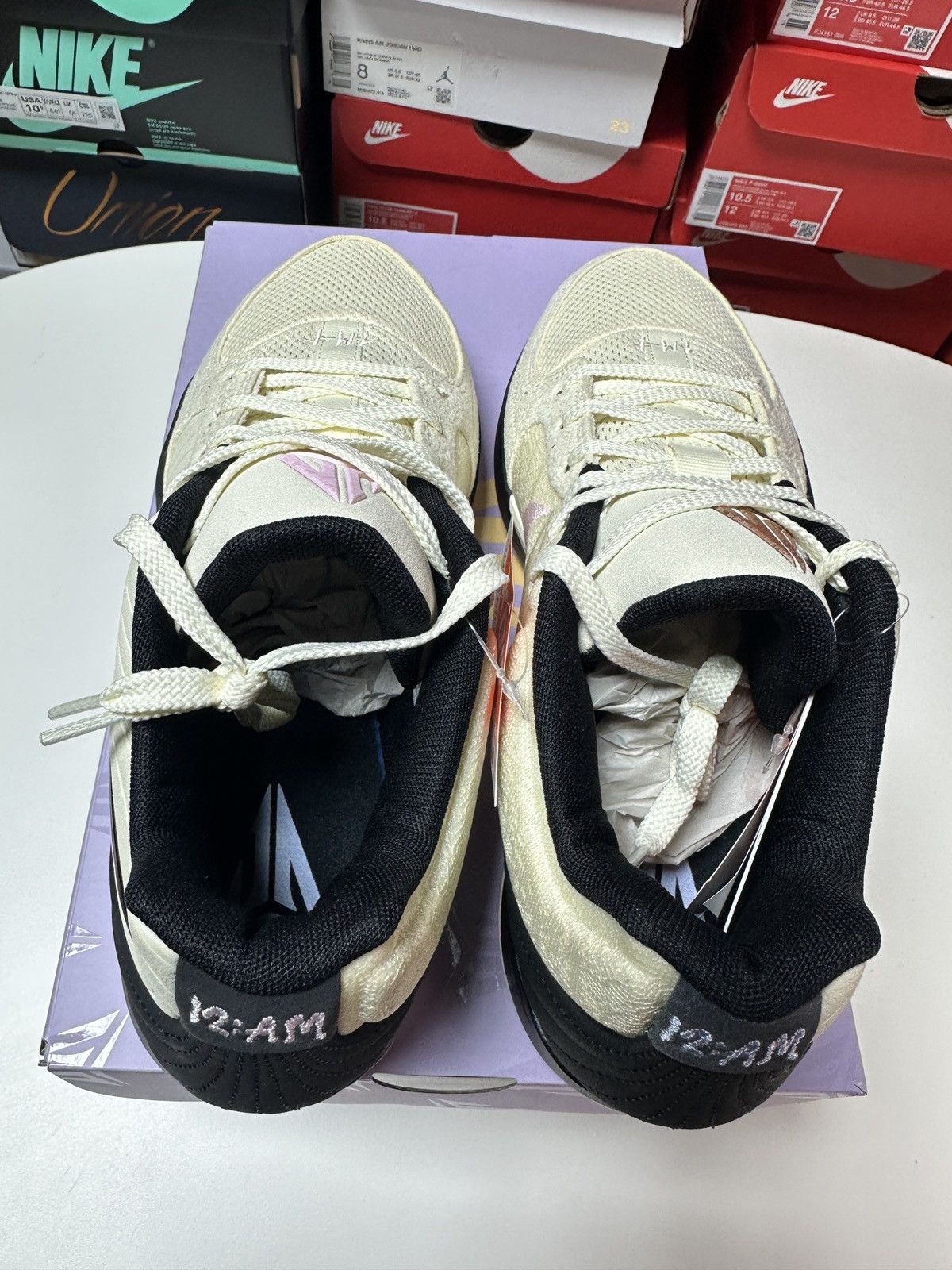 Nike New Size 10.5 US MEN JA 2 EP Coconut Milk/ Pink Size US 10.5 / EU 43-44 - 10 Thumbnail