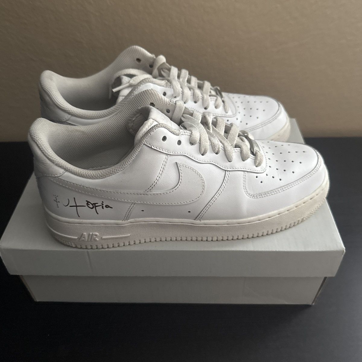 Nike × Travis Scott Nike Air Force One Utopia Travis Sneakers Size US 10.5 / EU 43-44 - 3 Thumbnail