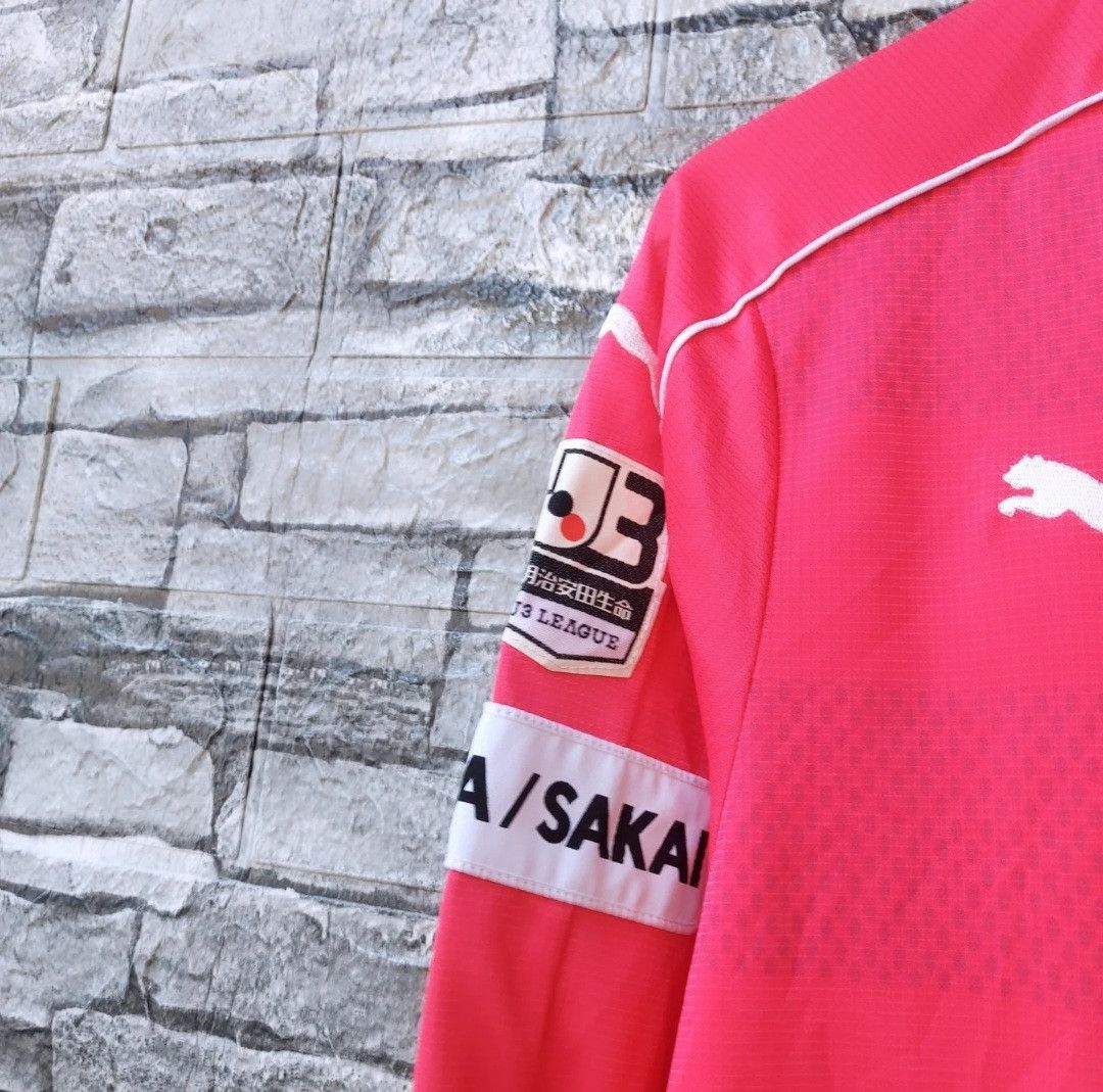 Puma 2016 CEREZO OSAKA HOME JERSEY Size US M / EU 48-50 / 2 - 8 Thumbnail