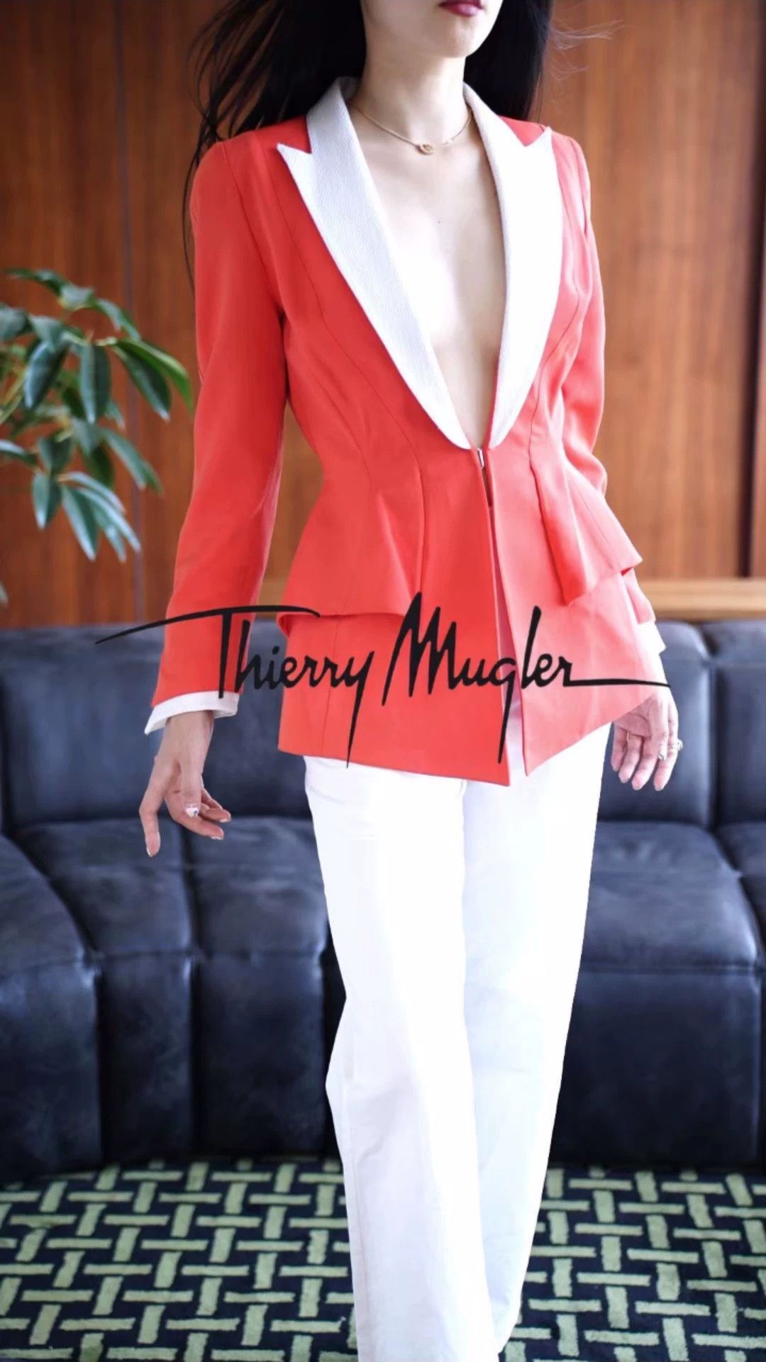 Thierry Mugler Thierry Mugler Vntg Orange-White Color-Blocked Blazer Size M / US 6-8 / IT 42-44 - 1 Thumbnail