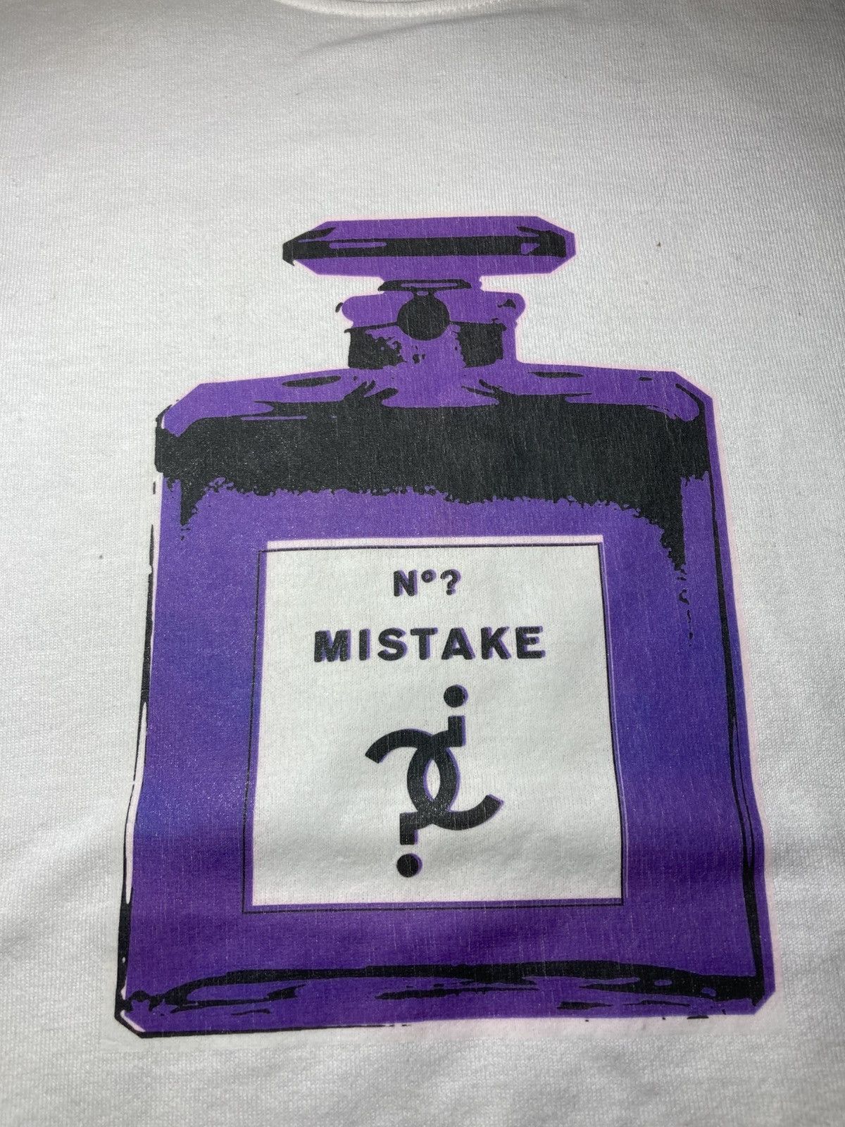 Ozwald Boateng SS2000 Mistake Ozwald Boateng Perfum Fragrance Show Tee 90s Size US M / EU 48-50 / 2 - 4 Thumbnail