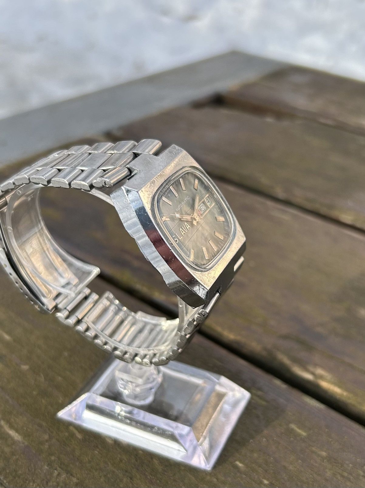 Vintage Vintage Watch Retro Soviet USSR Automatic Slava Tank Size ONE SIZE - 15 Thumbnail