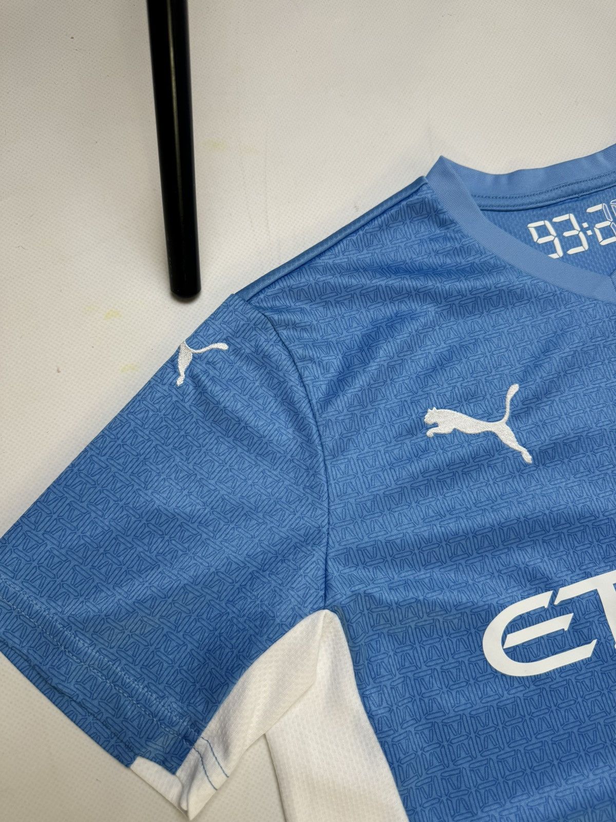 Puma Rare Manchester City puma soccer jersey drill y2k Size US S / EU 44-46 / 1 - 7 Thumbnail