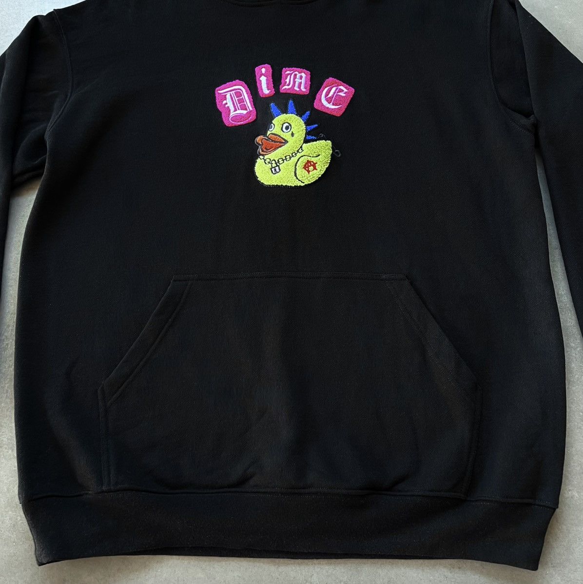 Dime black: REBEL DUCK CHENILLE HOODIE Size US XL / EU 56 / 4 - 5 Thumbnail