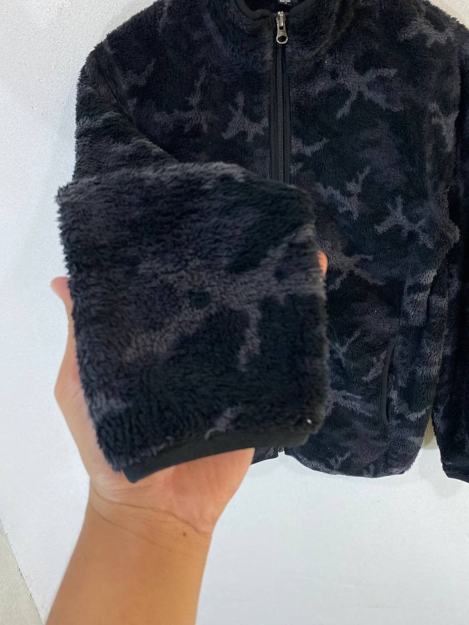 Japanese Brand × Uniqlo uniqlo japanese brands camo fleece jacket nice design Size US M / EU 48-50 / 2 - 3 Thumbnail