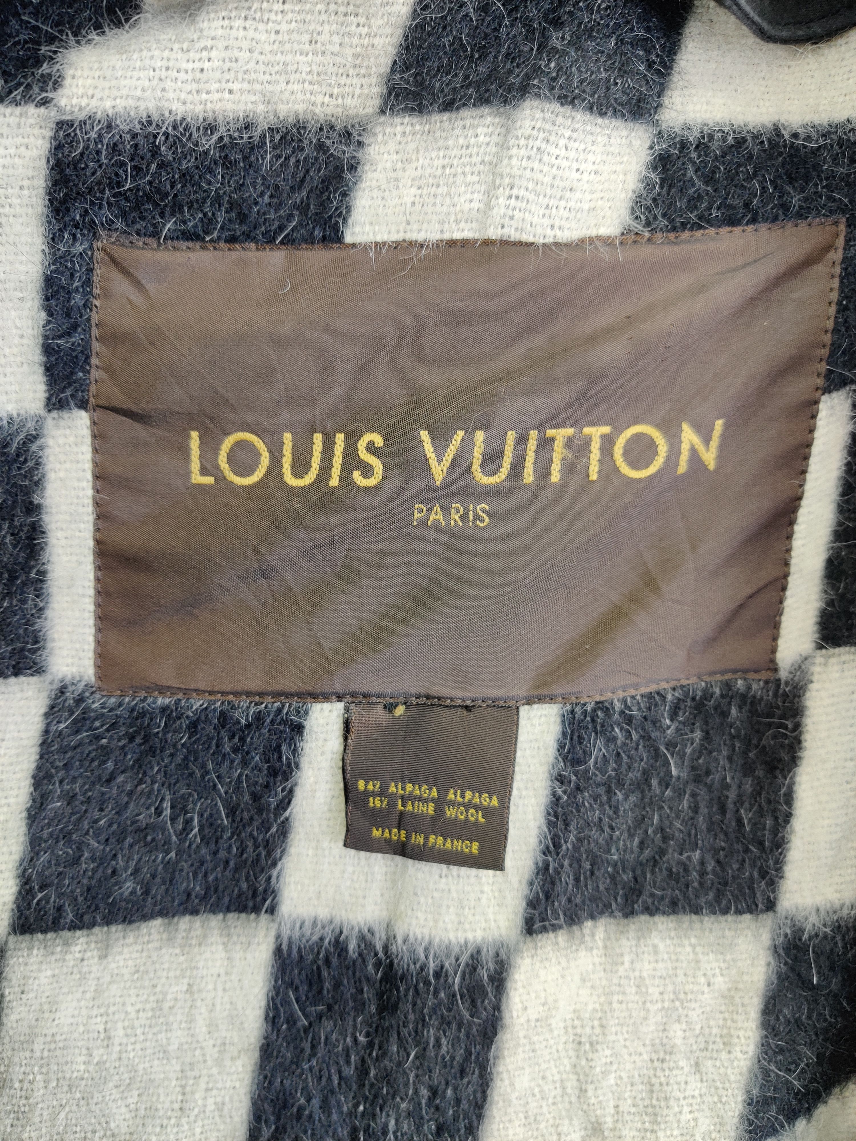 Louis Vuitton Louis Vuitton Mackintosh Trench Coat Rubberized Size US M / EU 48-50 / 2 - 8 Thumbnail