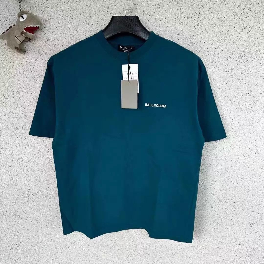 Balenciaga Balenciaga Lake Green Embroidered Logo OS S T-shirt NWT Size US S / EU 44-46 / 1 - 1 Thumbnail