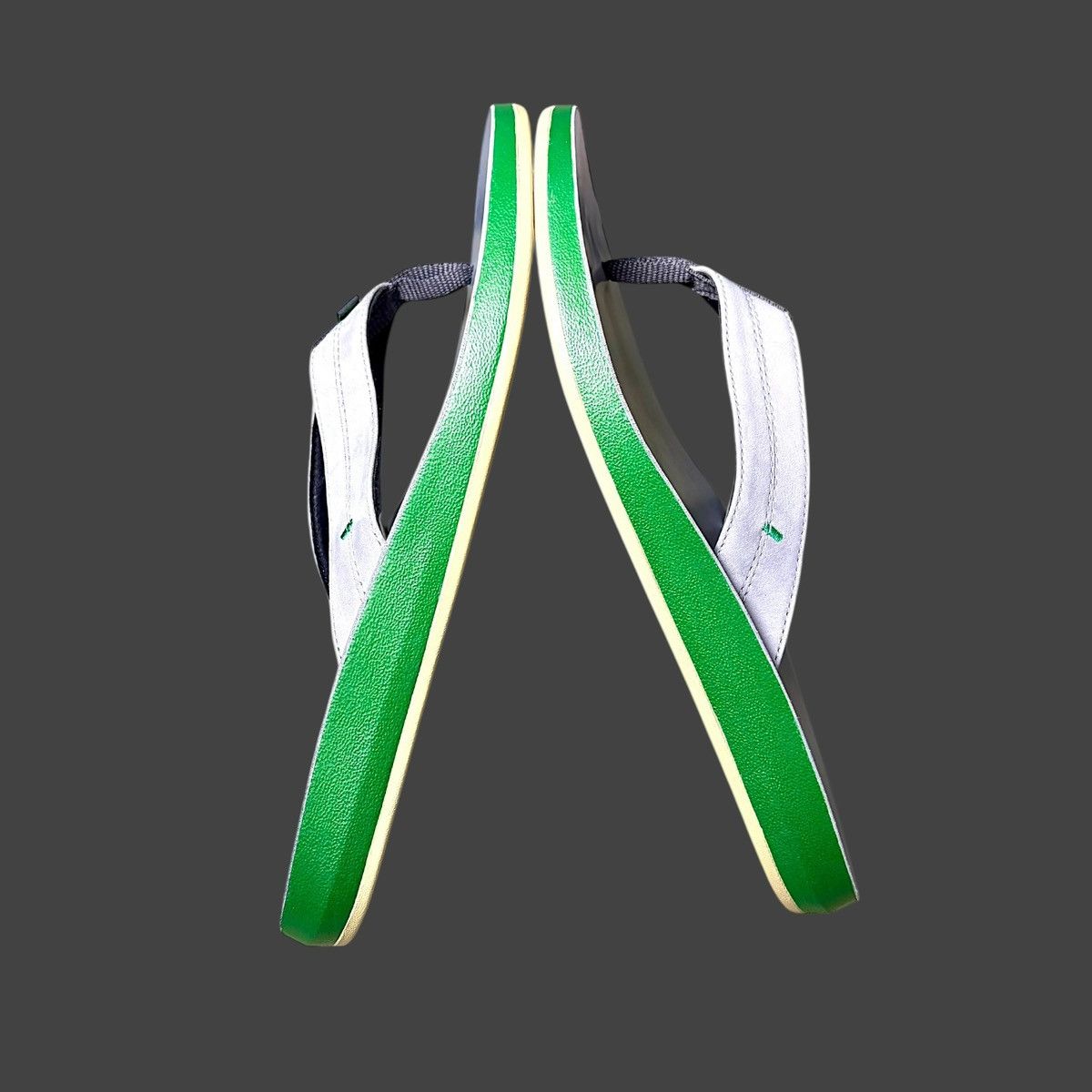 Stio Stio Men’s Alloy Gray Green Custom Leather Flip-Flops Sz 9 Size US 9 / EU 42 - 10 Thumbnail