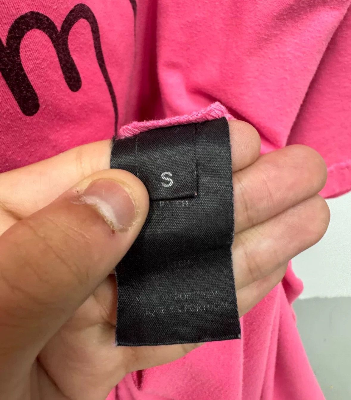 Vetements Vetements Thanks U Middle Finger Short Sleeve2412-Nextarrow Size US S / EU 44-46 / 1 - 8 Thumbnail