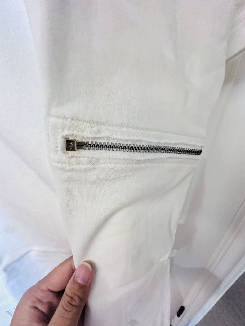 Comme des Garcons Comme Des Garcons White casual short sleeved shirt 2505-Nex Size US S / EU 44-46 / 1 - 4 Thumbnail
