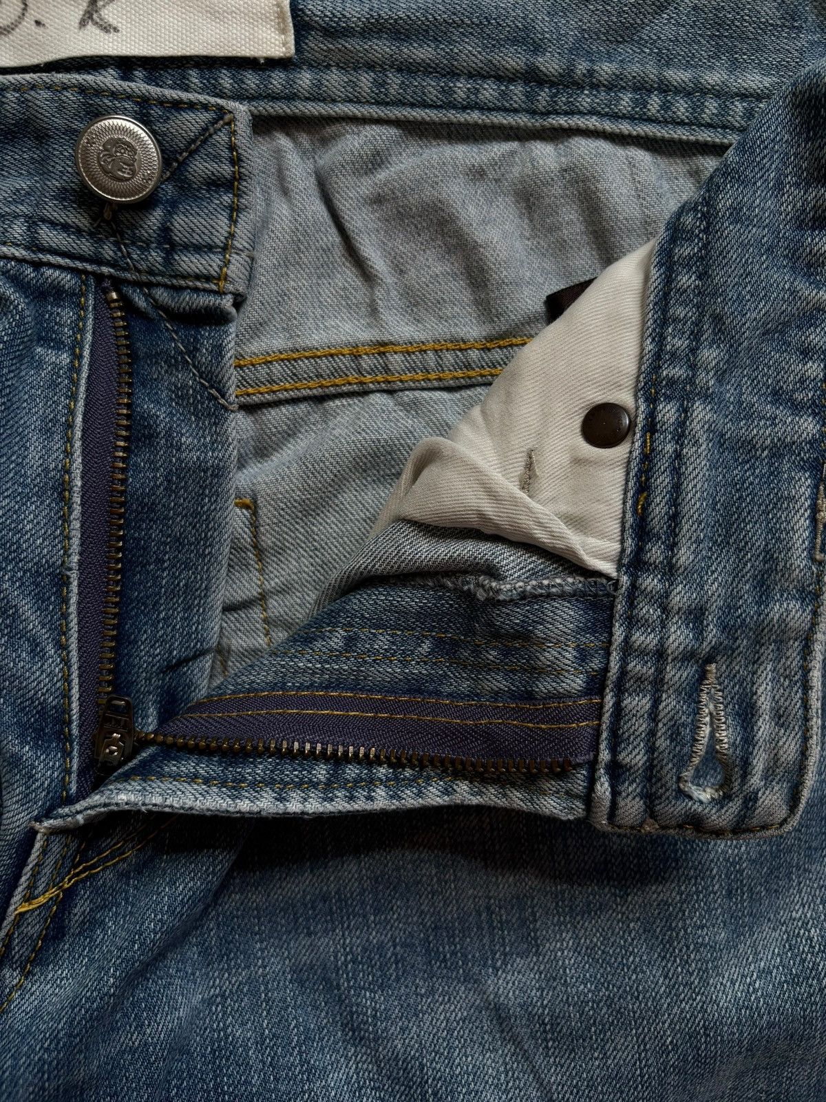 Japanese Brand Vintage Japanese Brand Faded Wash Loose Jeans Size US 30 / EU 46 - 9 Thumbnail