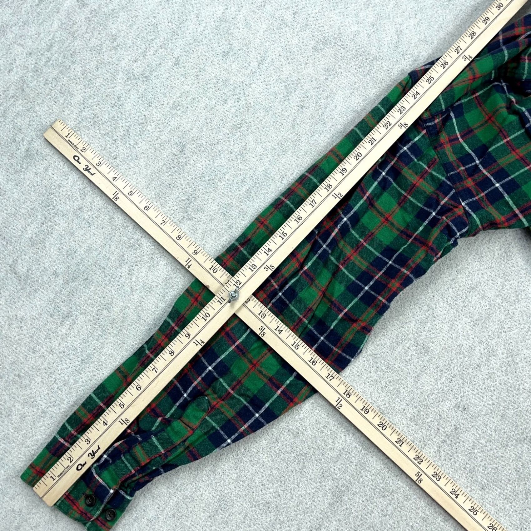 Vintage LL Bean Flannel Shirt Men Medium Green Plaid Traditional Fit Button Up Camp B2 Size US M / EU 48-50 / 2 - 7 Thumbnail