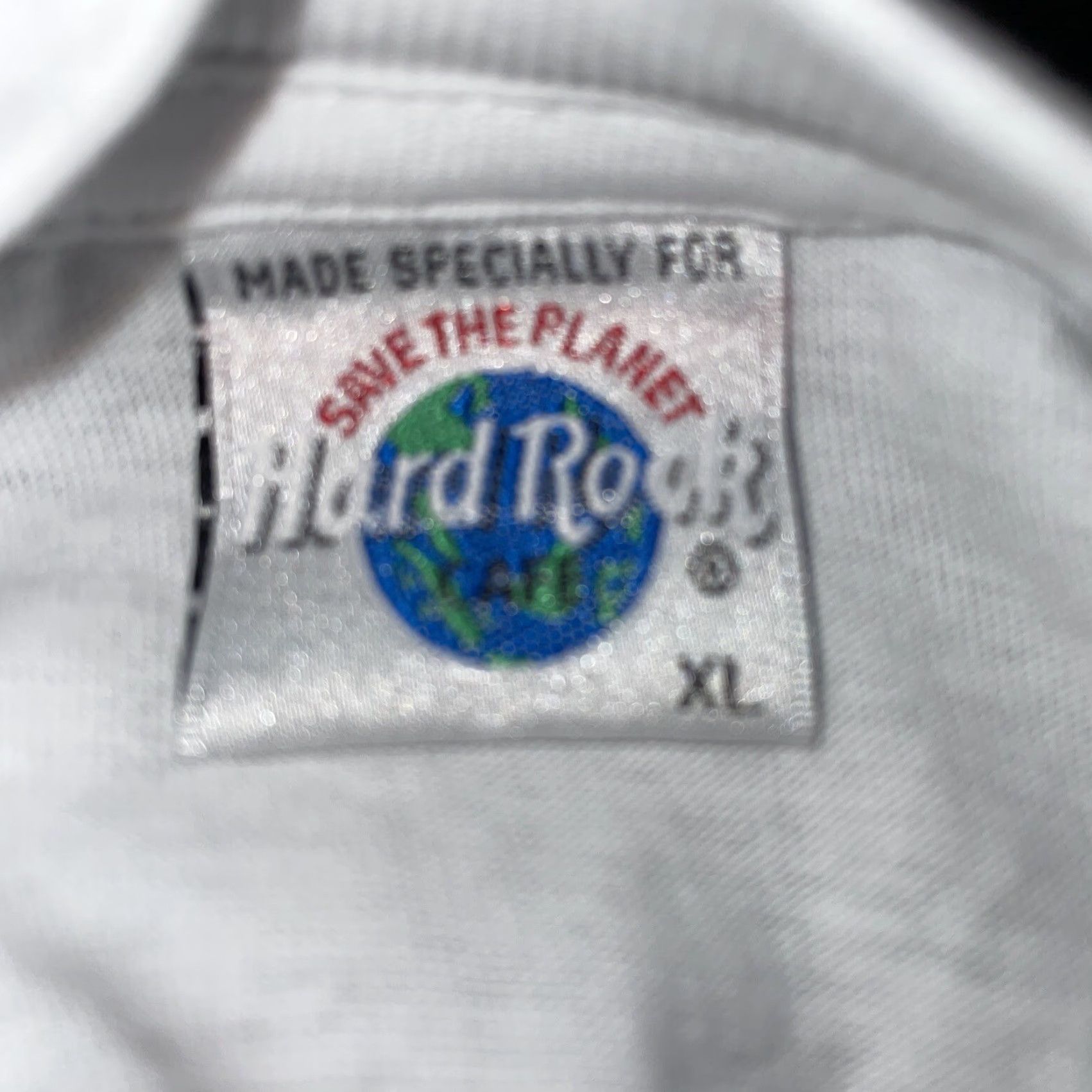 Hard Rock Cafe VINTAGE Hard Rock Cafe Singapore white graphic Tee Mens XL Size US XL / EU 56 / 4 - 4 Thumbnail