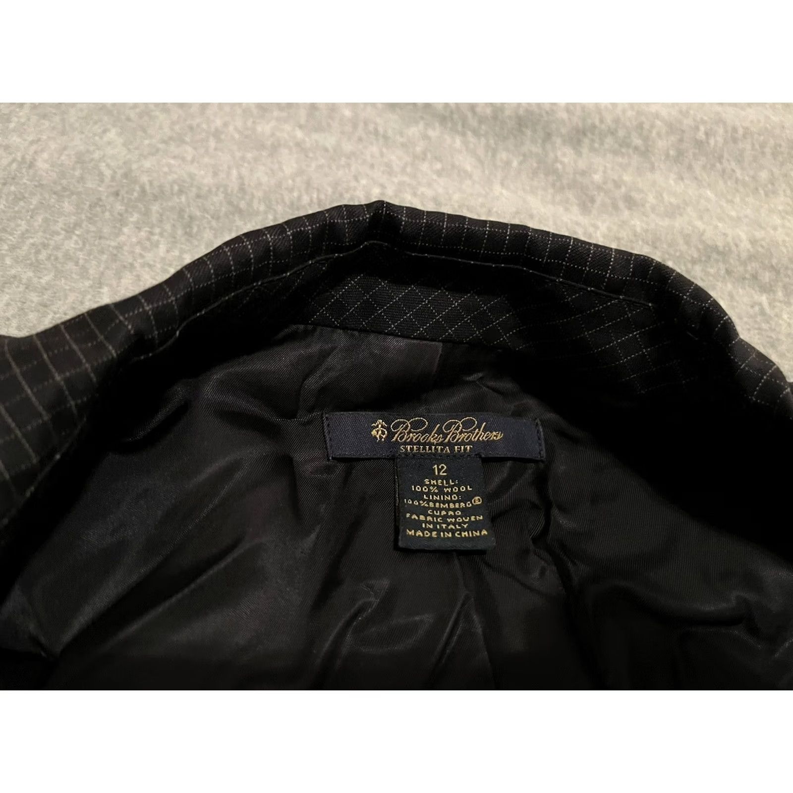 Brooks Brothers Brooks Brothers Stellita Fit Wool Blazer Jacket Blazer Women Size 12 Black/Dark Blue Wool Blazer Womens 12 Brooks Brothers Stellita Fit Blazer Size XL / US 12-14 / IT 48-50 - 4 Thumbnail
