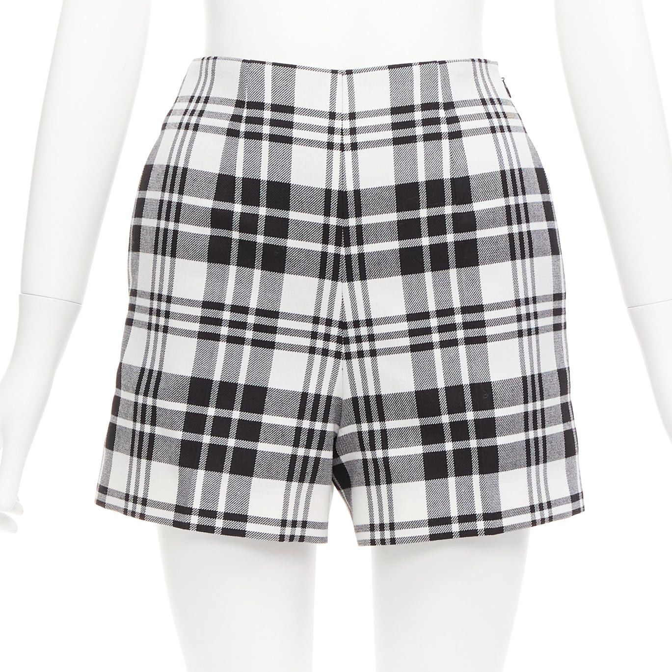 Dior CHRISTIAN DIOR black checked virgin wool high waisted shorts FR32 XXS Size 25" / US 0 / IT 36 - 1 Thumbnail