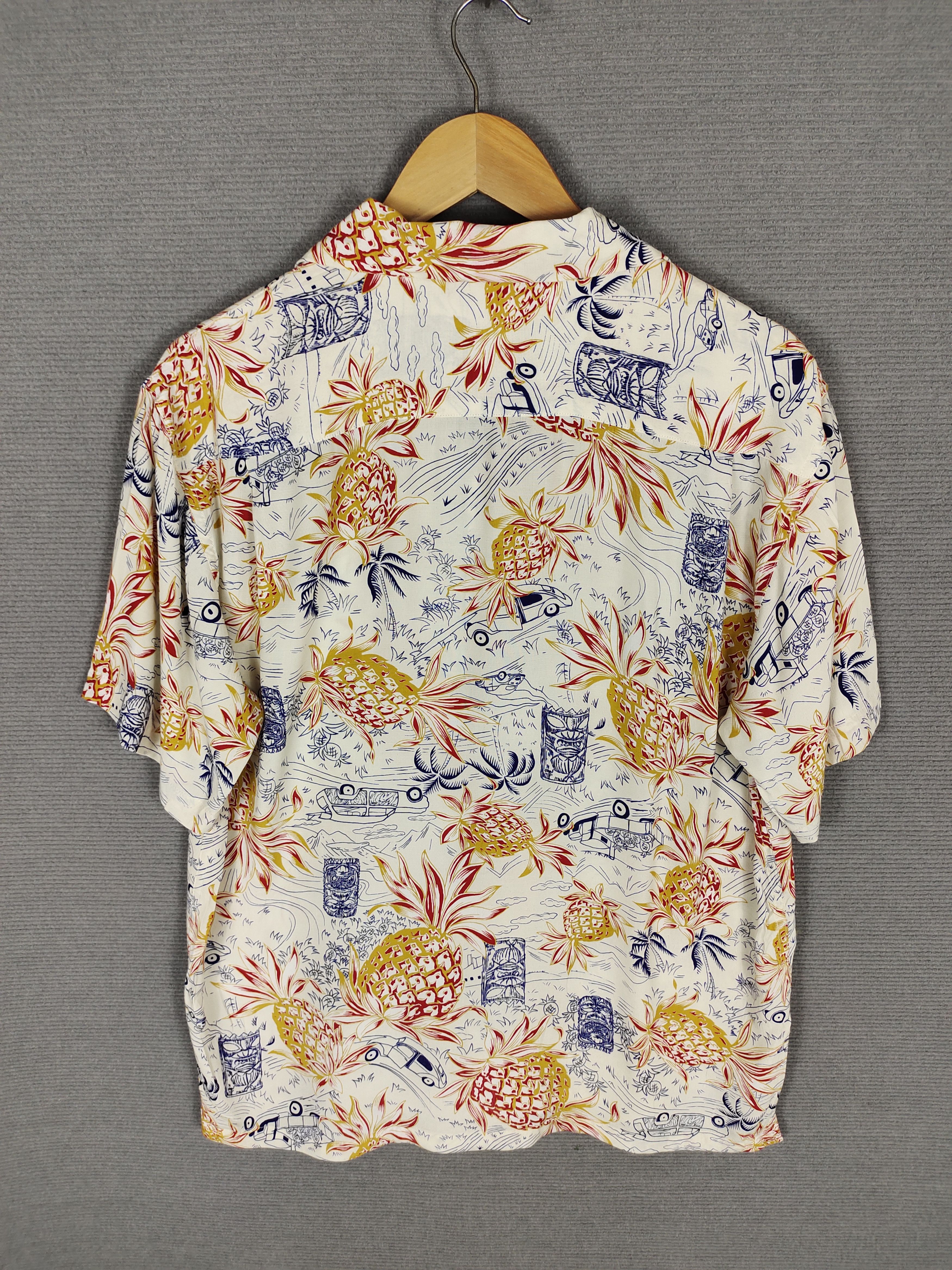 Sun Surf Japanese Hawaiian Pair Shine Pineapple Rayon Crepe Shirt Size US L / EU 52-54 / 3 - 8 Thumbnail