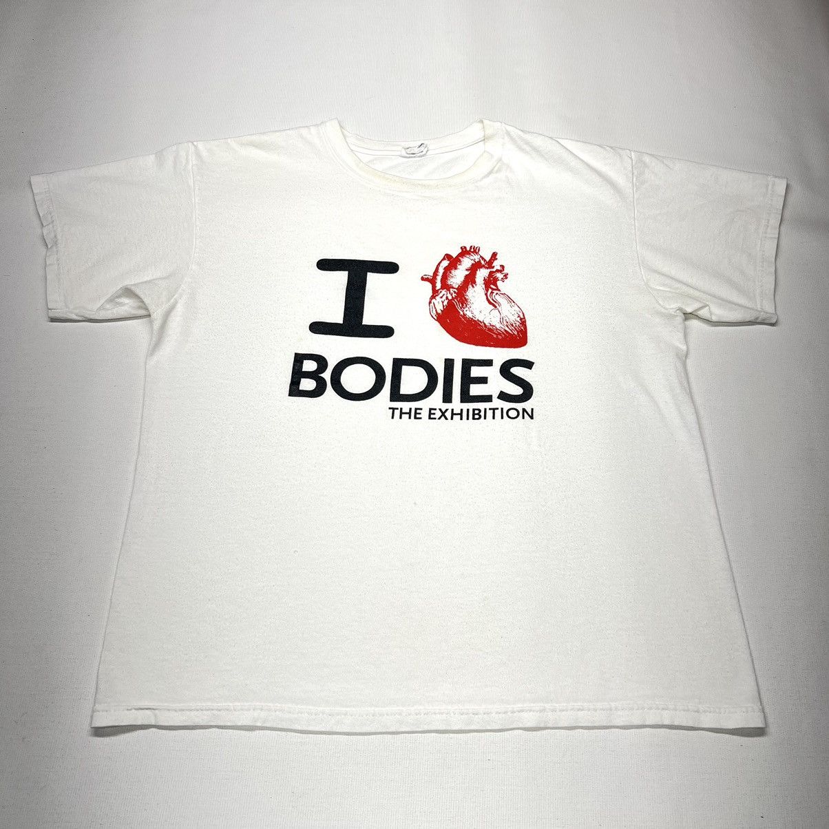 Other I Love Bodies Tee Shirt Art Exhibition Museum Heart Y2K Size US L / EU 52-54 / 3 - 1 Thumbnail
