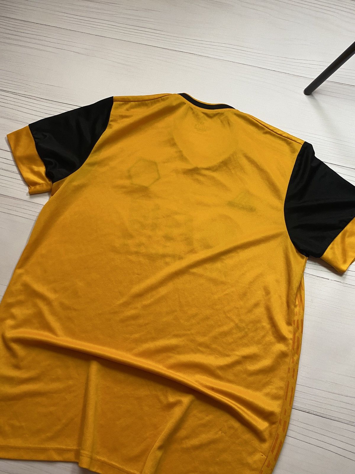 Adidas Adidas Wolverhampton 2020/21 home football y2k t shirt Size US M / EU 48-50 / 2 - 18 Thumbnail