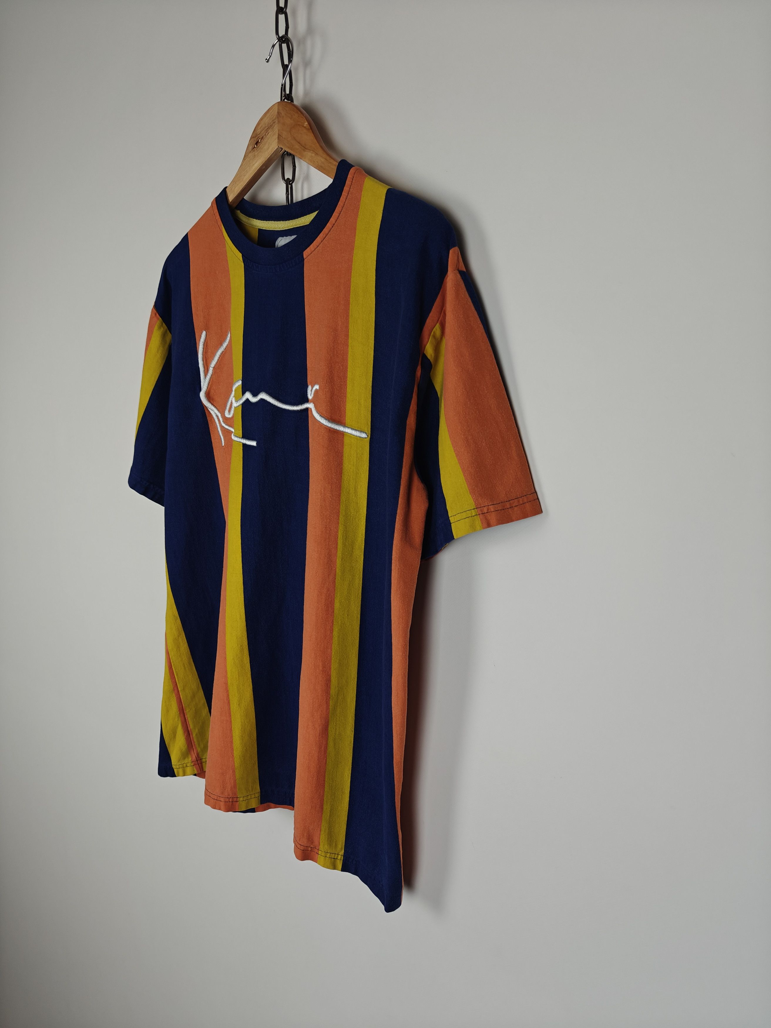 Karl Kani Karl Kani T-Shirt Crewneck Center Logo Striped size L Size US L / EU 52-54 / 3 - 6 Thumbnail
