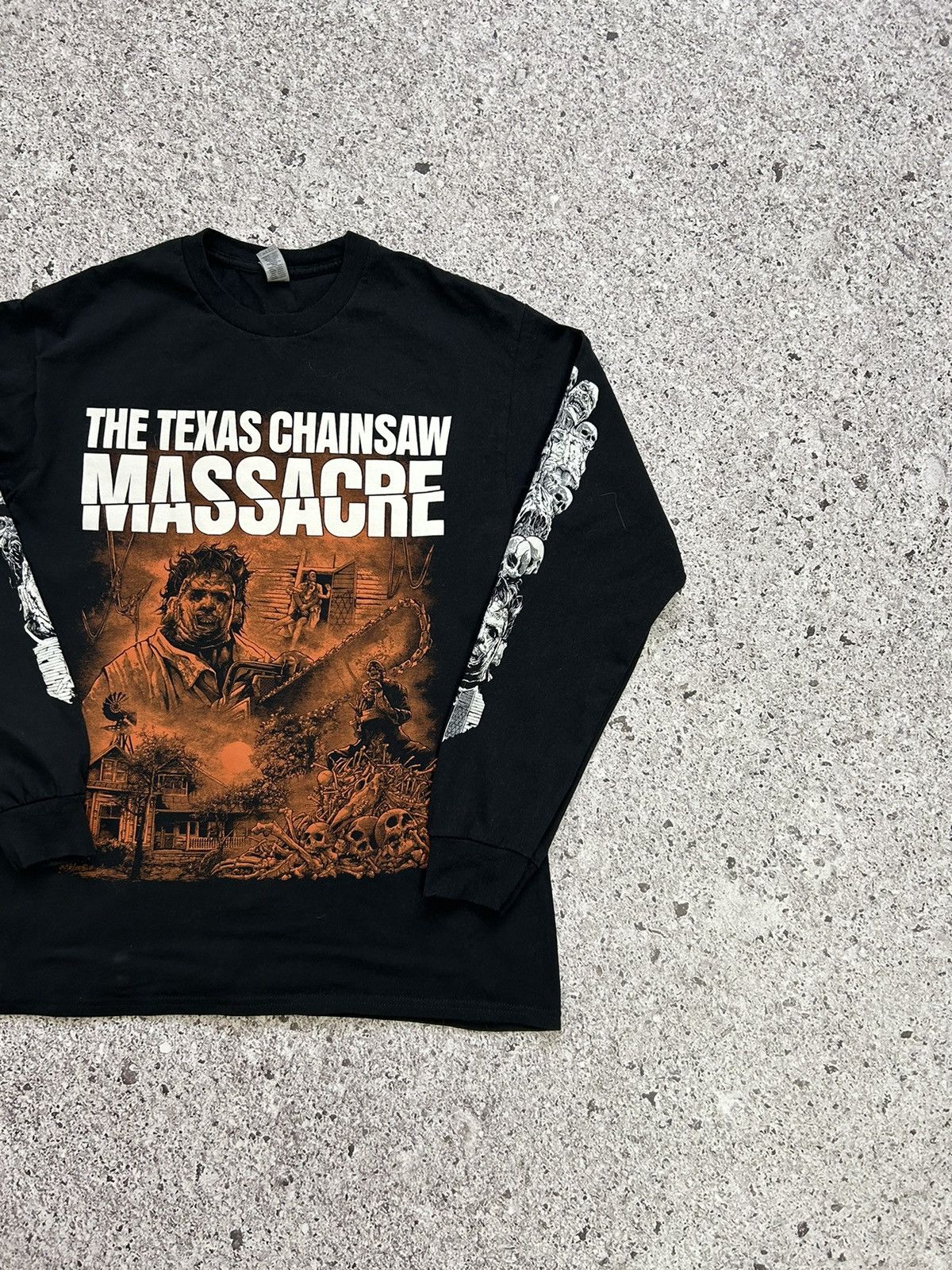 Other Movie Game The Texas Chains Saw Massacre Long Sleeve T-Shirt Size US M / EU 48-50 / 2 - 4 Thumbnail