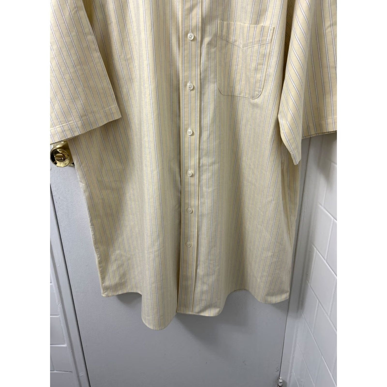 Vintage L.L. Bean Shirt Mens Size 17.5 Yellow Striped Oxford Wrinkle Resistant S/S Button-Up Size US XXL / EU 58 / 5 - 3 Thumbnail