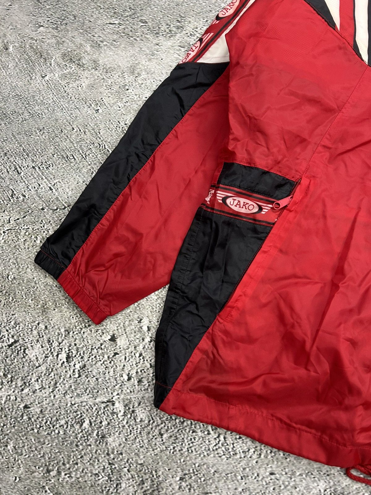 Vintage Jako vintage Track Jacket black white red 90s Size US XL / EU 56 / 4 - 3 Thumbnail