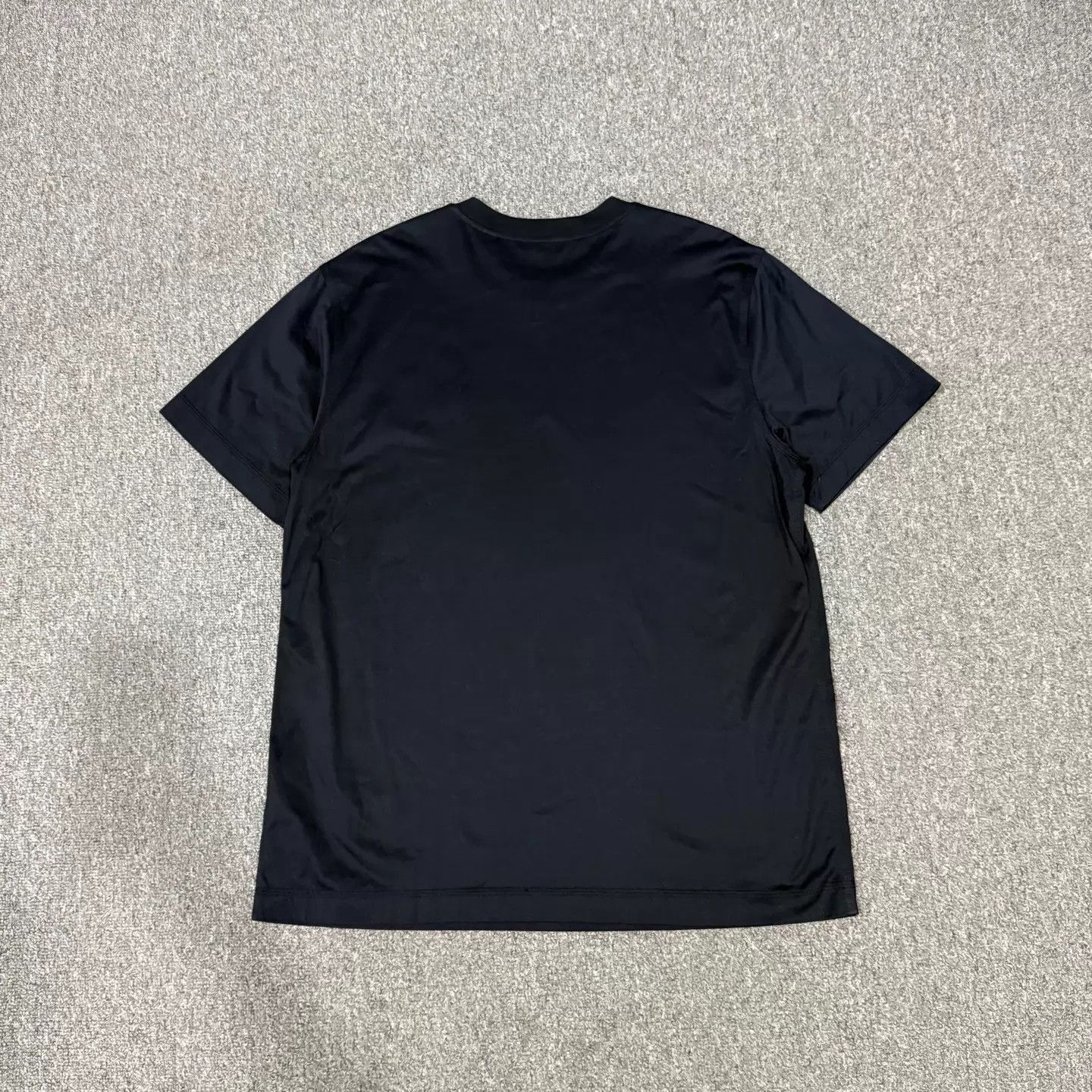 Burberry Burberry Black Embroidered Logo SS Tee L99New Size L / US 10 / IT 46 - 2 Thumbnail