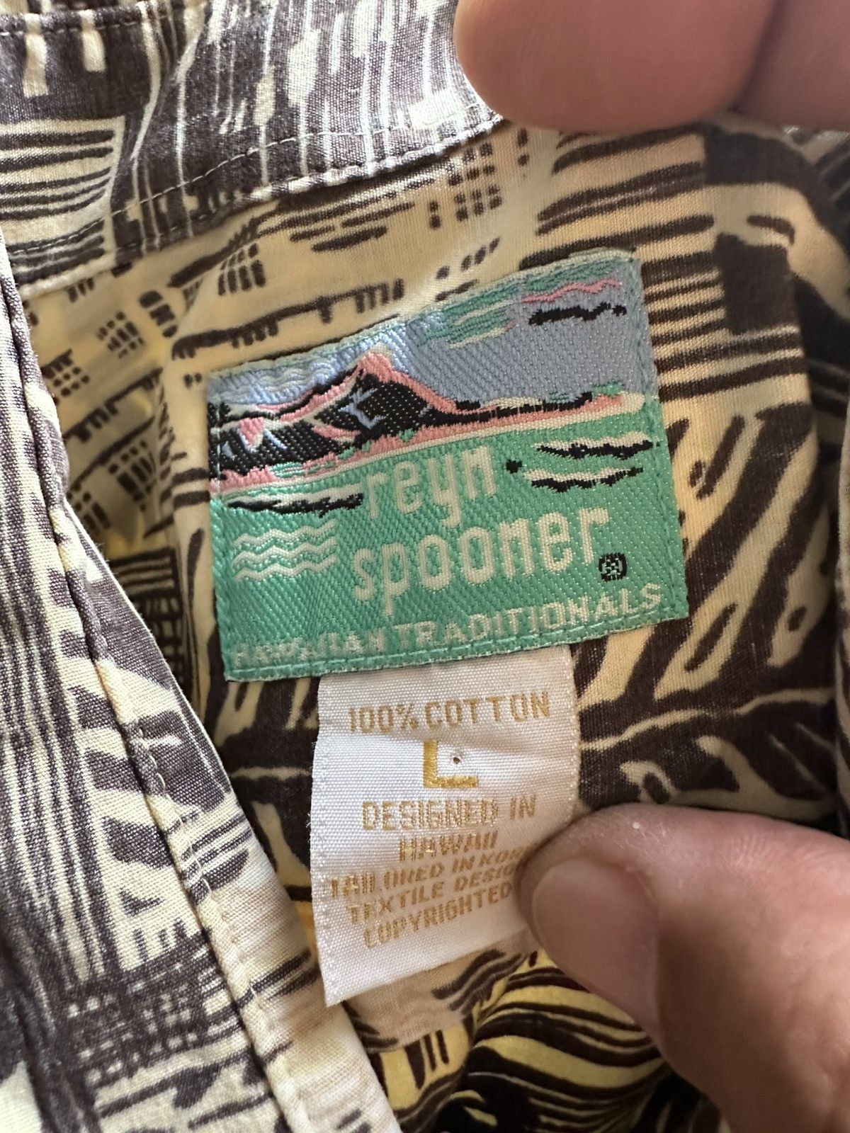 Reyn Spooner PreOwned Reyn Spooner Hawaiian Print Brown/Beige Men's L Size US L / EU 52-54 / 3 - 4 Thumbnail