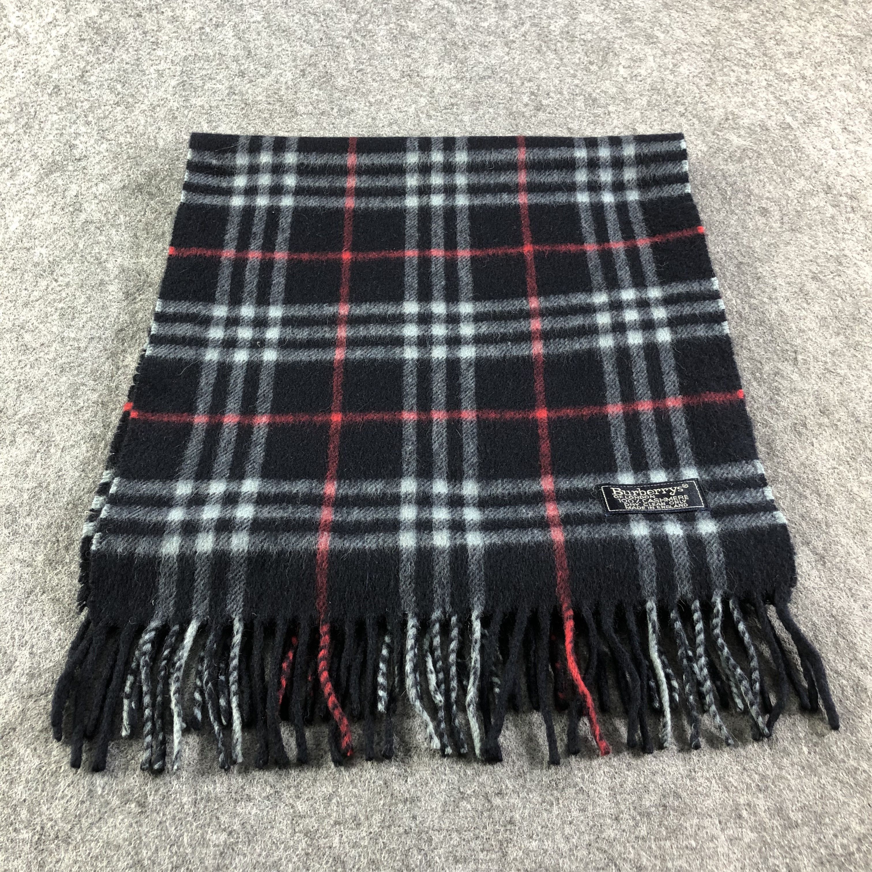 Burberry Burberrys Blue Nova Check Cashmere Scarf Muffler V1625 Size ONE SIZE - 2 Thumbnail