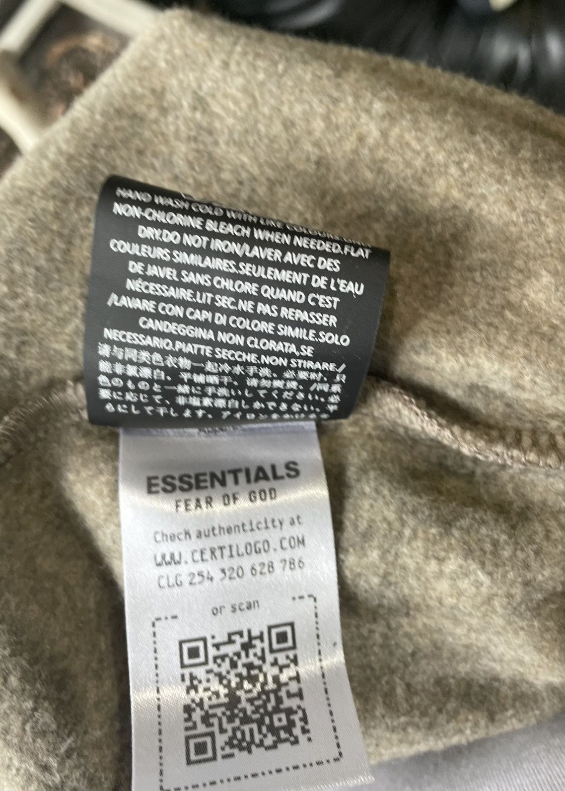 Fear of God of God Essentials Classic Hood Zip Up Sweatshirt Homestead Size US XXL / EU 58 / 5 - 7 Thumbnail