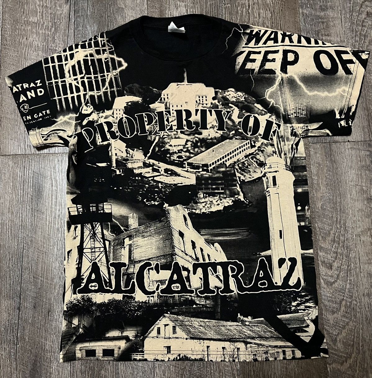 Vintage Vintage Alcatraz Lightning AOP Shirt size Small Size US S / EU 44-46 / 1 - 1 Thumbnail