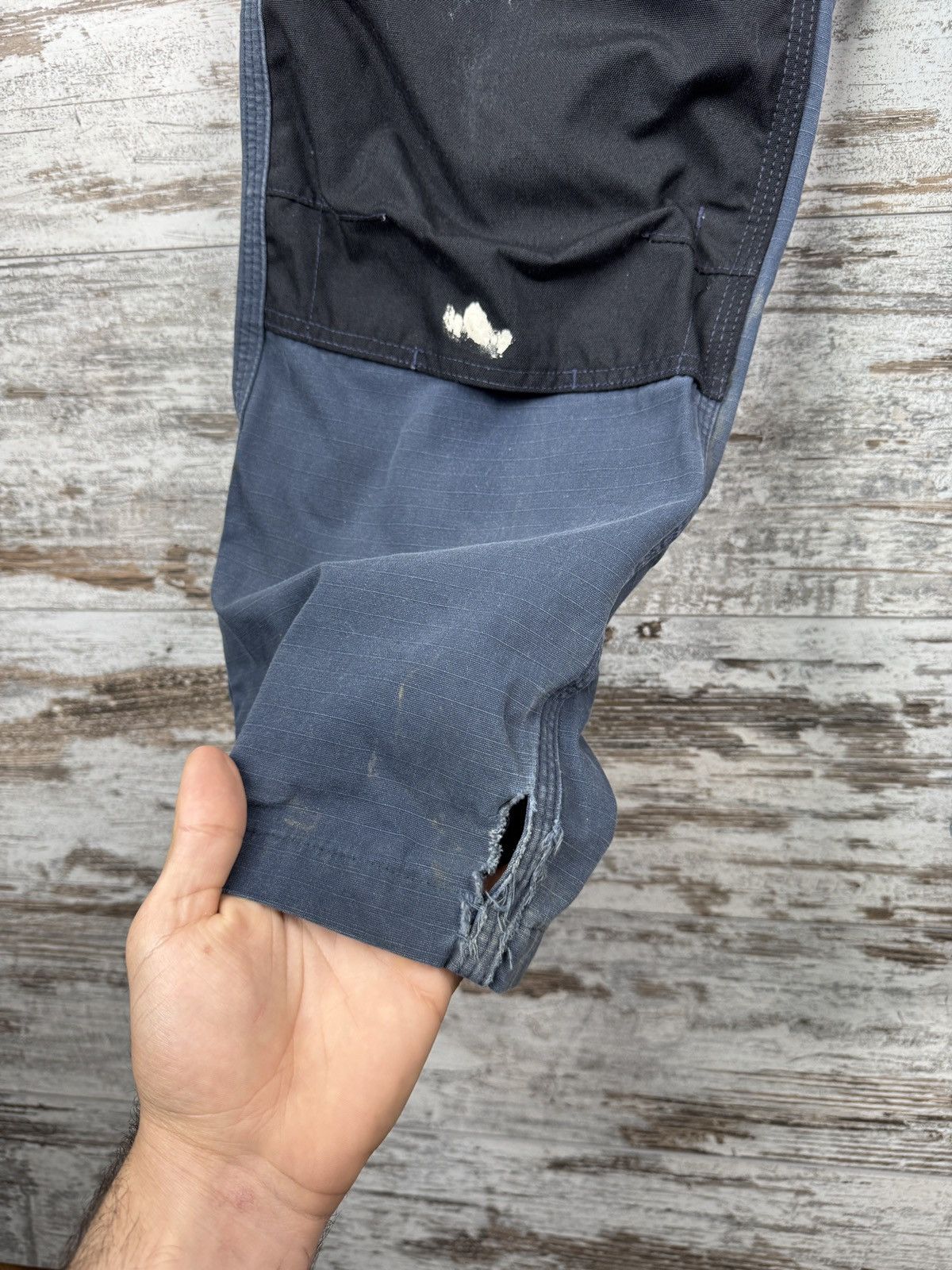 Carhartt Distressed Vintage Carhartt Workwear Double Knee Cargo pants Size US 34 / EU 50 - 11 Thumbnail
